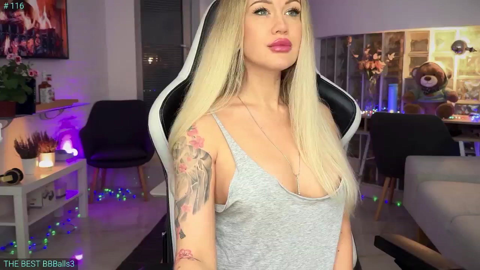 Gallery image thumbnail from AlexiAngel's myfreecams stream on, 05/05/2025, 07:18 image 5 of 20
