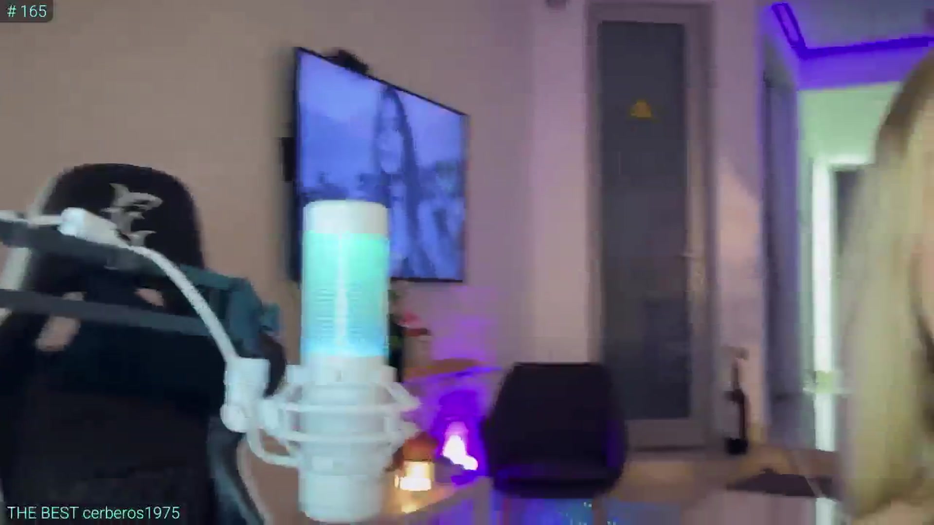 Gallery image thumbnail from AlexiAngel's myfreecams stream on, 05/07/2025, 18:38 image 16 of 20