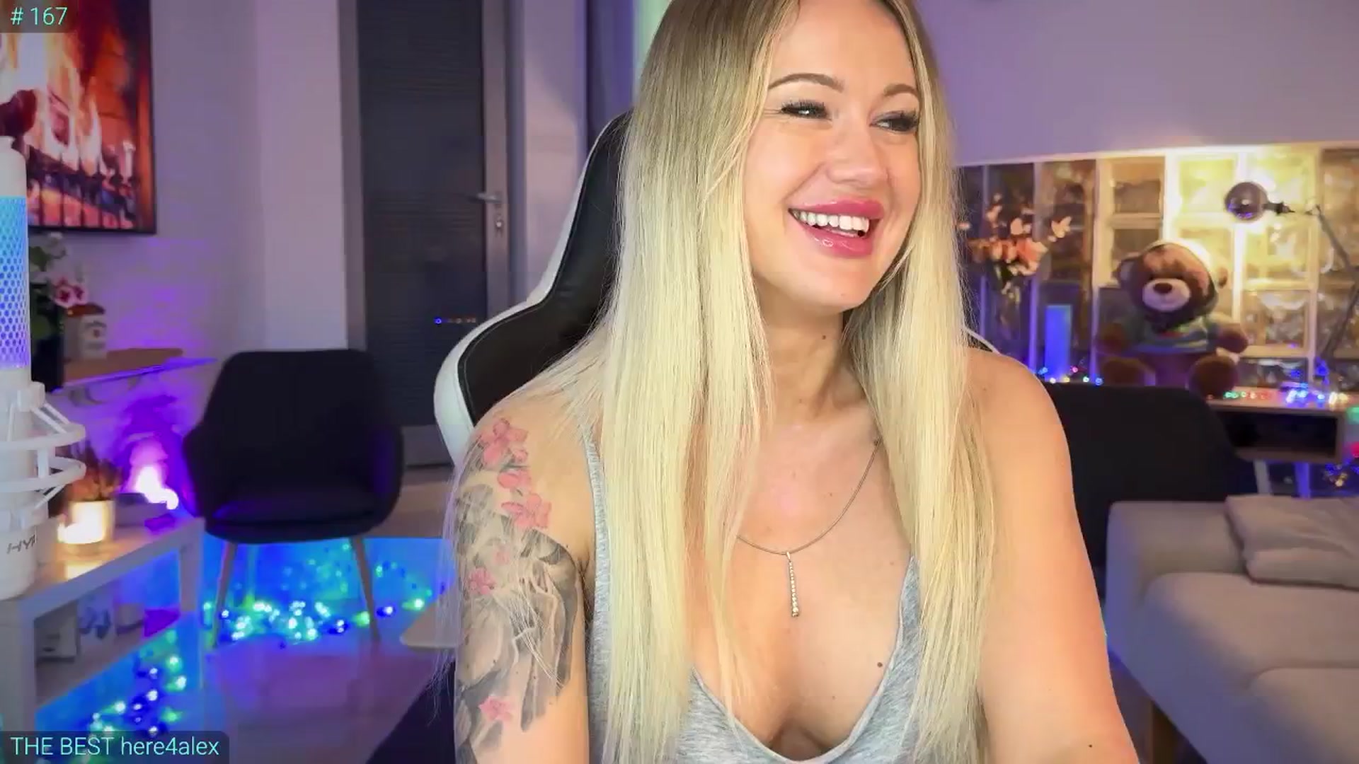 Gallery image thumbnail from AlexiAngel's myfreecams stream on, 05/08/2025, 07:21 image 6 of 20