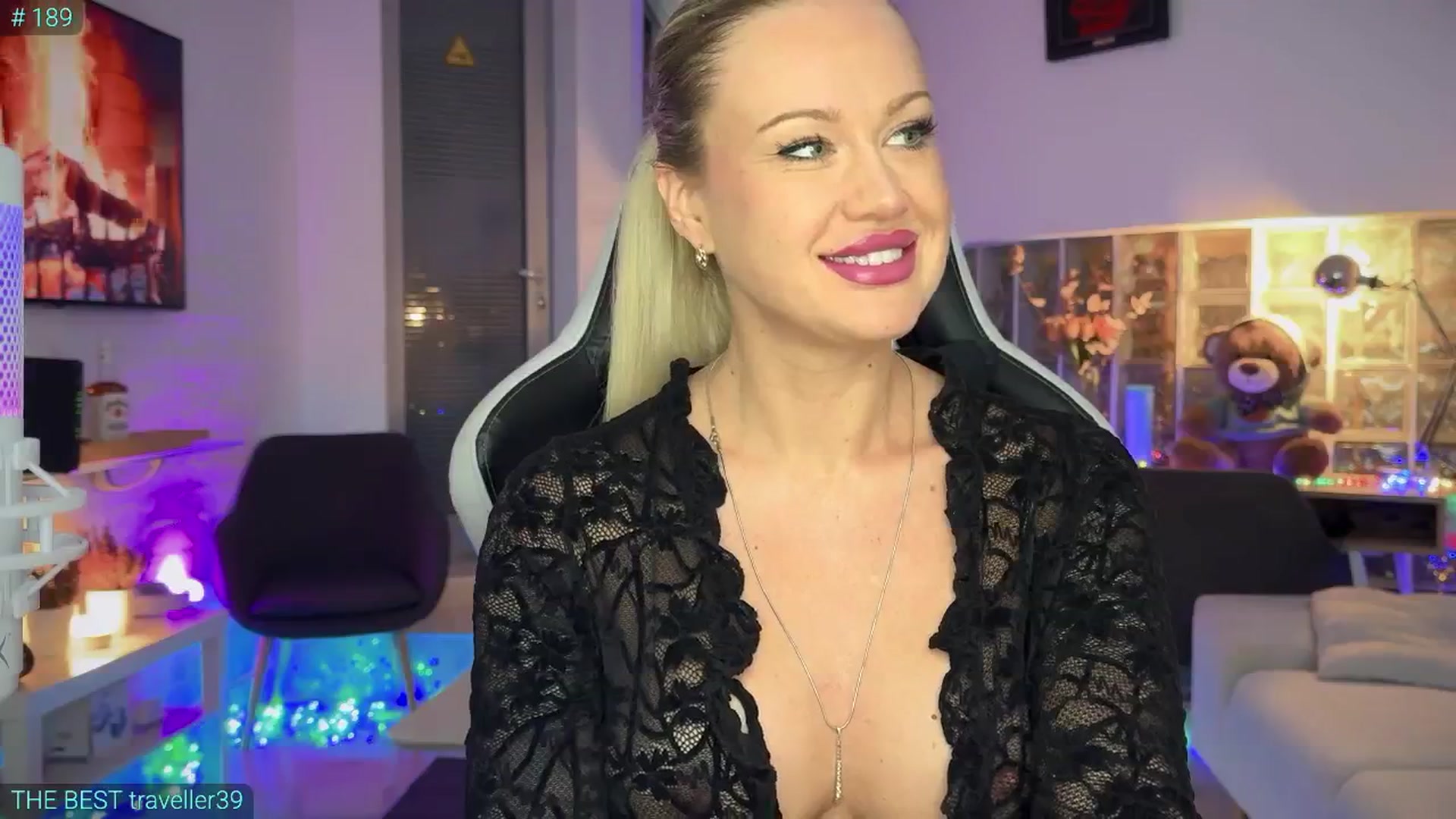 Gallery image thumbnail from AlexiAngel's myfreecams stream on, 05/10/2025, 16:51 image 9 of 20