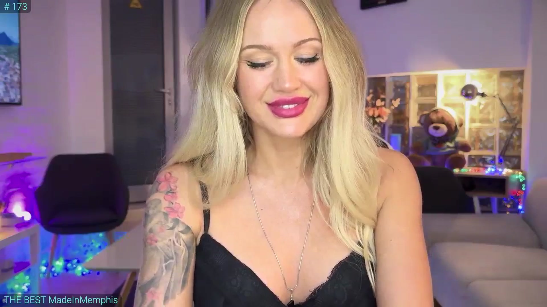 Gallery image thumbnail from AlexiAngel's myfreecams stream on, 05/11/2025, 18:15 image 8 of 20
