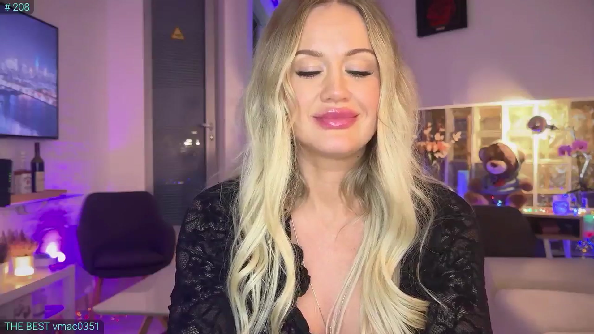 Gallery image thumbnail from AlexiAngel's myfreecams stream on, 05/18/2025, 18:12 image 20 of 20