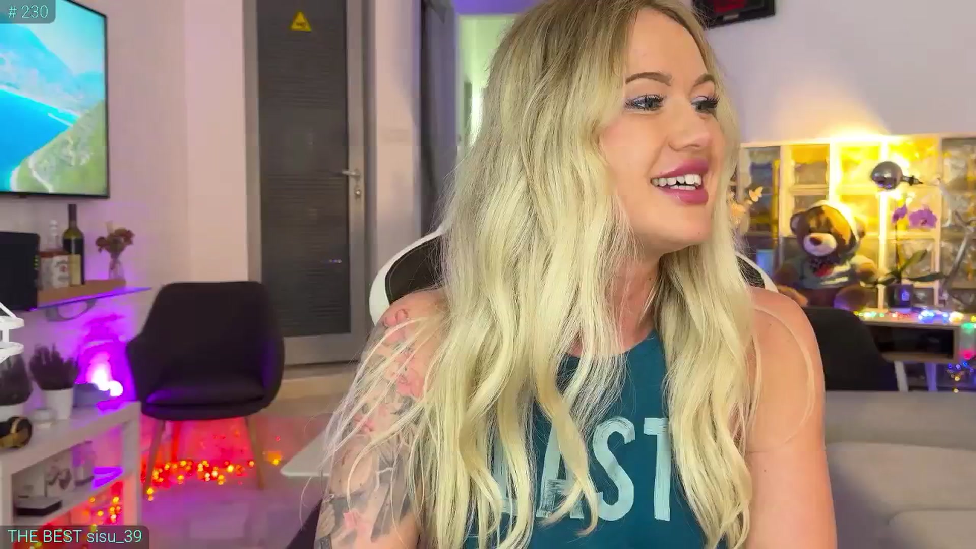 Gallery image thumbnail from AlexiAngel's myfreecams stream on, 05/31/2025, 16:24 image 20 of 20