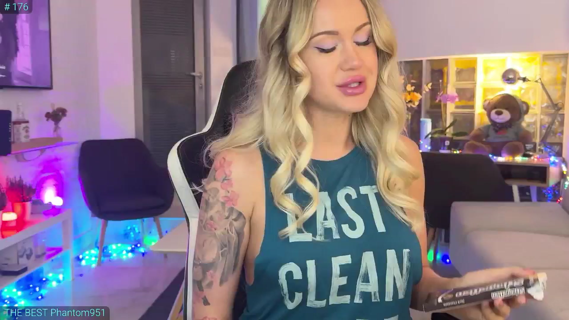 Gallery image thumbnail from AlexiAngel's myfreecams stream on, 06/11/2025, 06:37 image 4 of 20