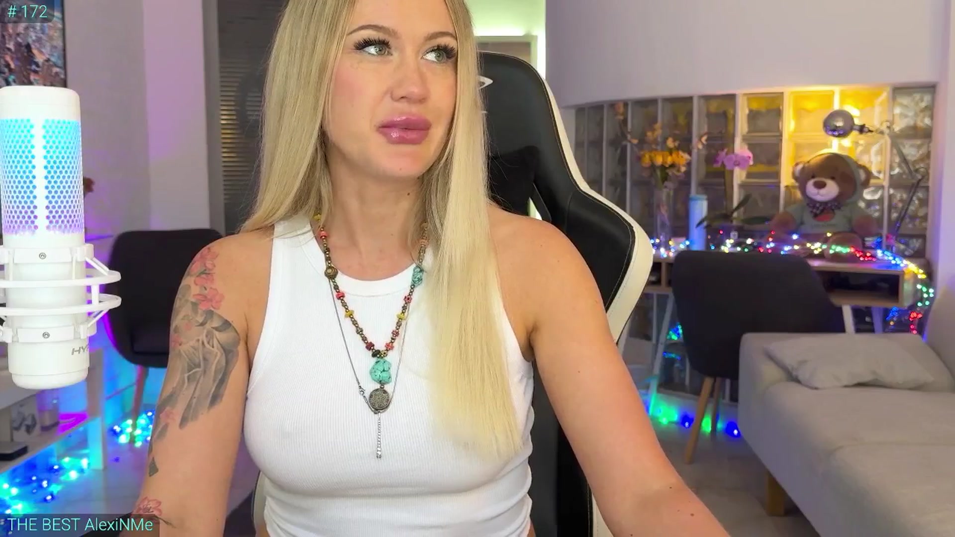 Gallery image thumbnail from AlexiAngel's myfreecams stream on, 06/15/2025, 05:55 image 20 of 20