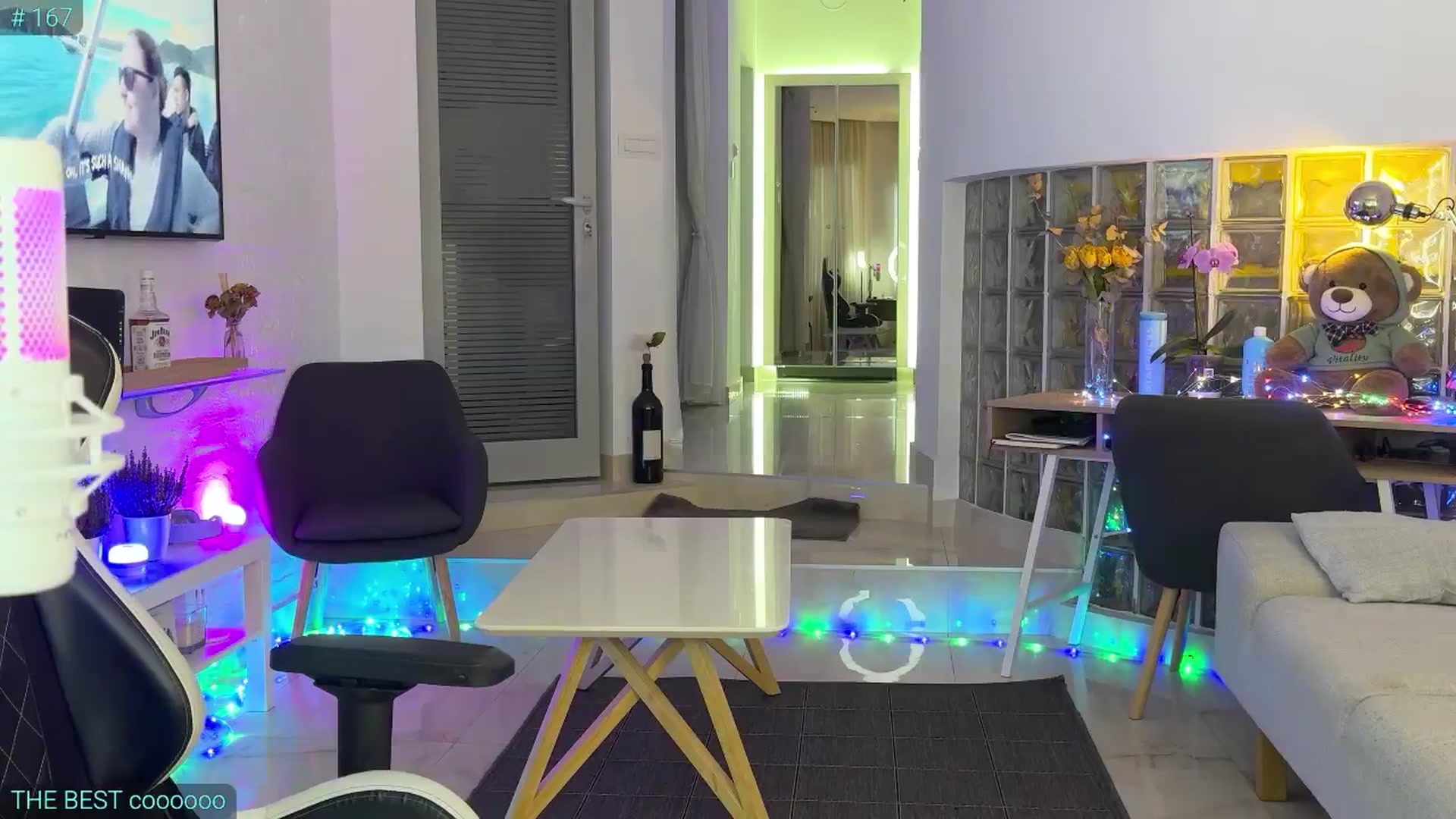 Gallery image thumbnail from AlexiAngel's myfreecams stream on, 06/18/2025, 17:58 image 3 of 20