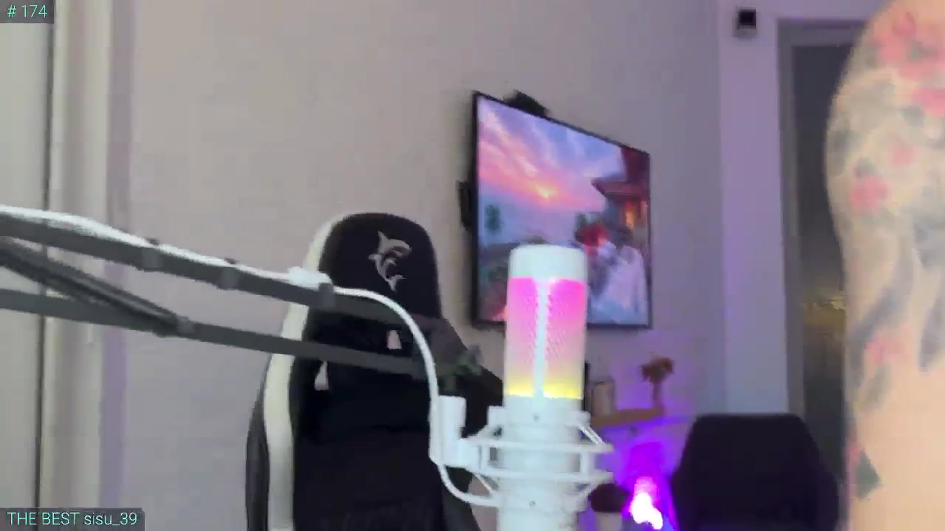 Gallery image thumbnail from AlexiAngel's myfreecams stream on, 06/25/2025, 04:40 image 18 of 20