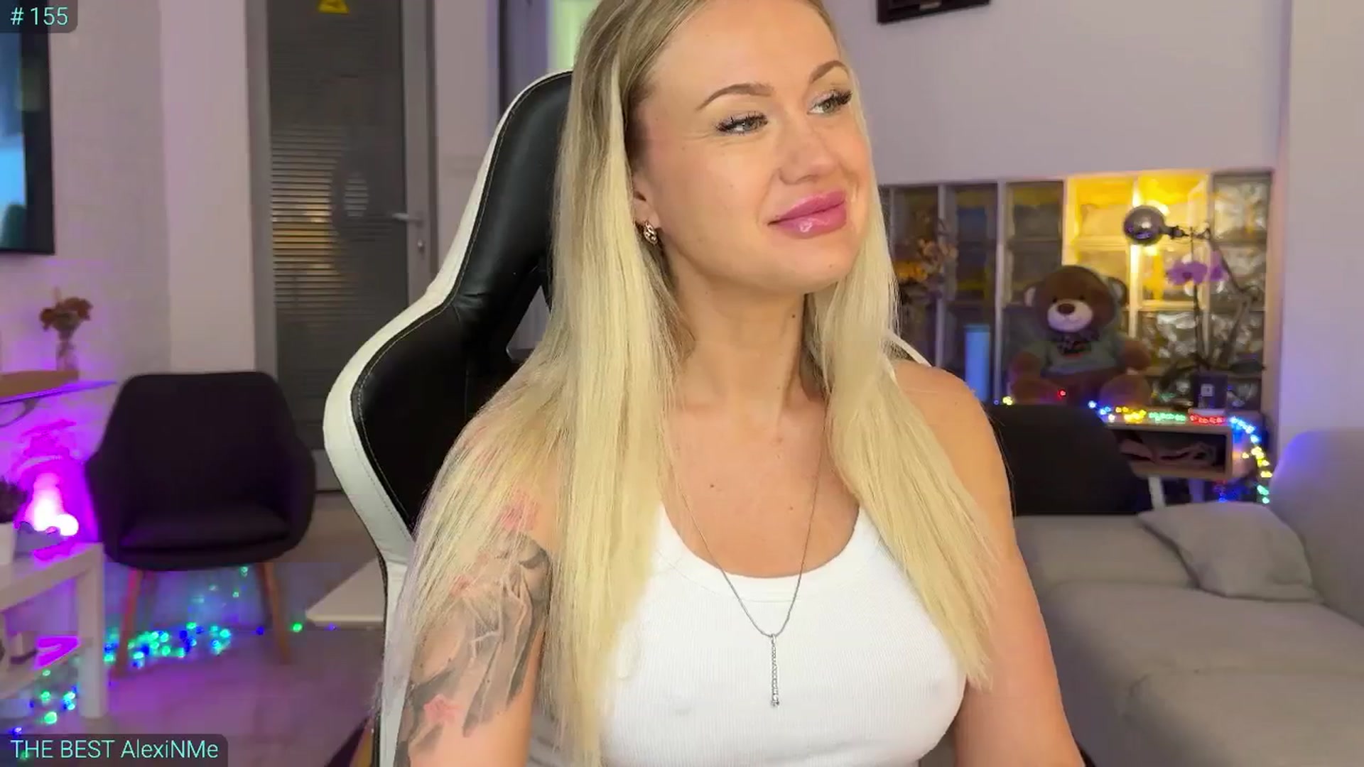 Gallery image thumbnail from AlexiAngel's myfreecams stream on, 06/27/2025, 05:38 image 4 of 20