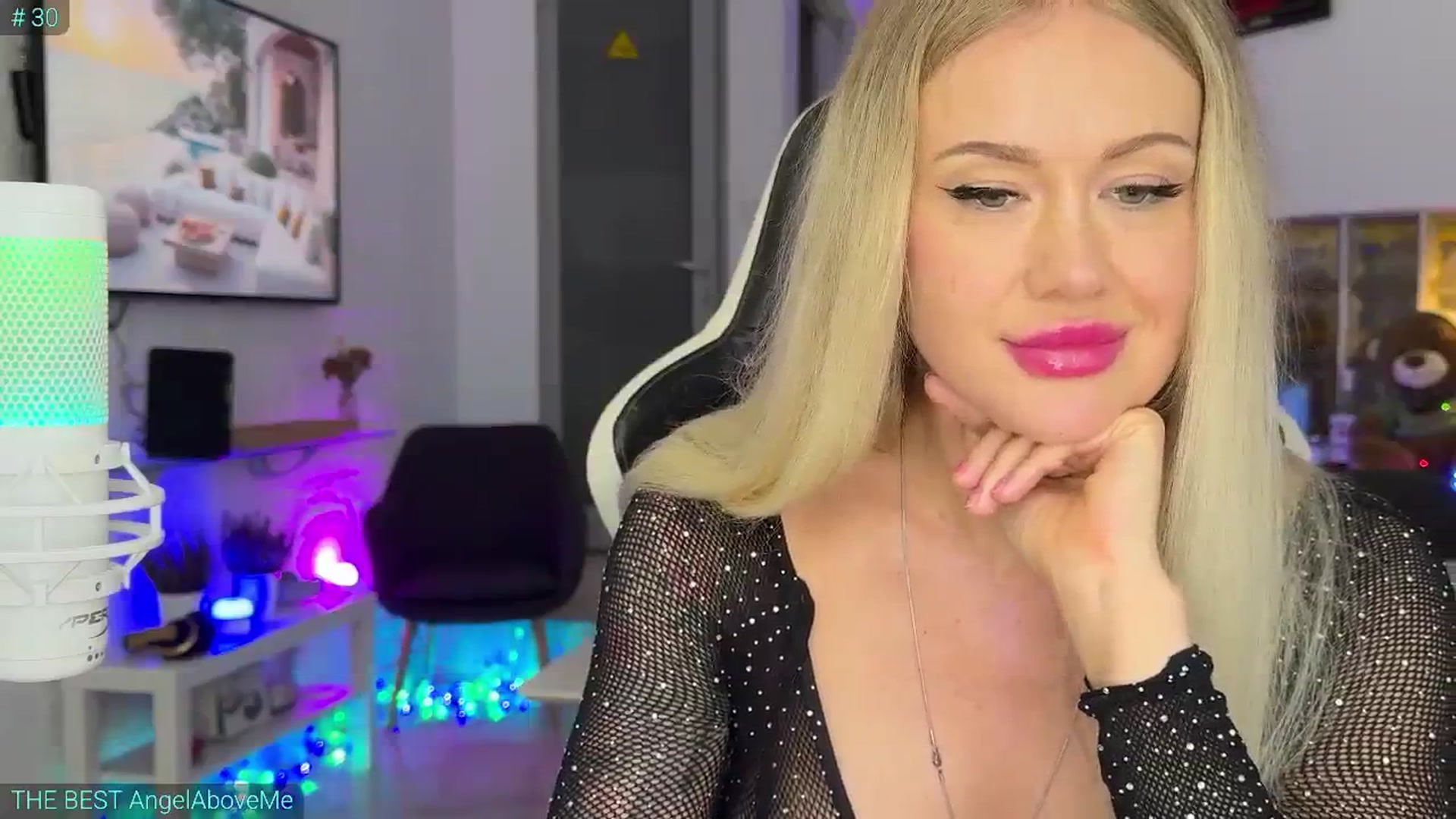 Gallery image thumbnail from AlexiAngel's myfreecams stream on, 07/05/2025, 06:54 image 17 of 20