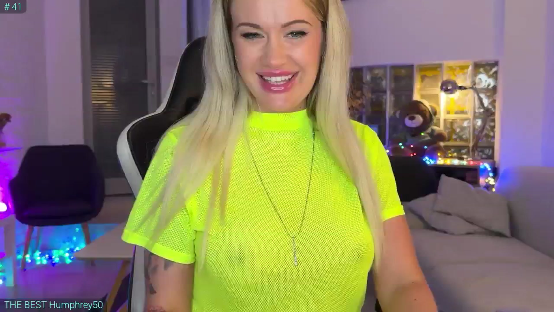 Gallery image thumbnail from AlexiAngel's myfreecams stream on, 07/08/2025, 18:07 image 7 of 20