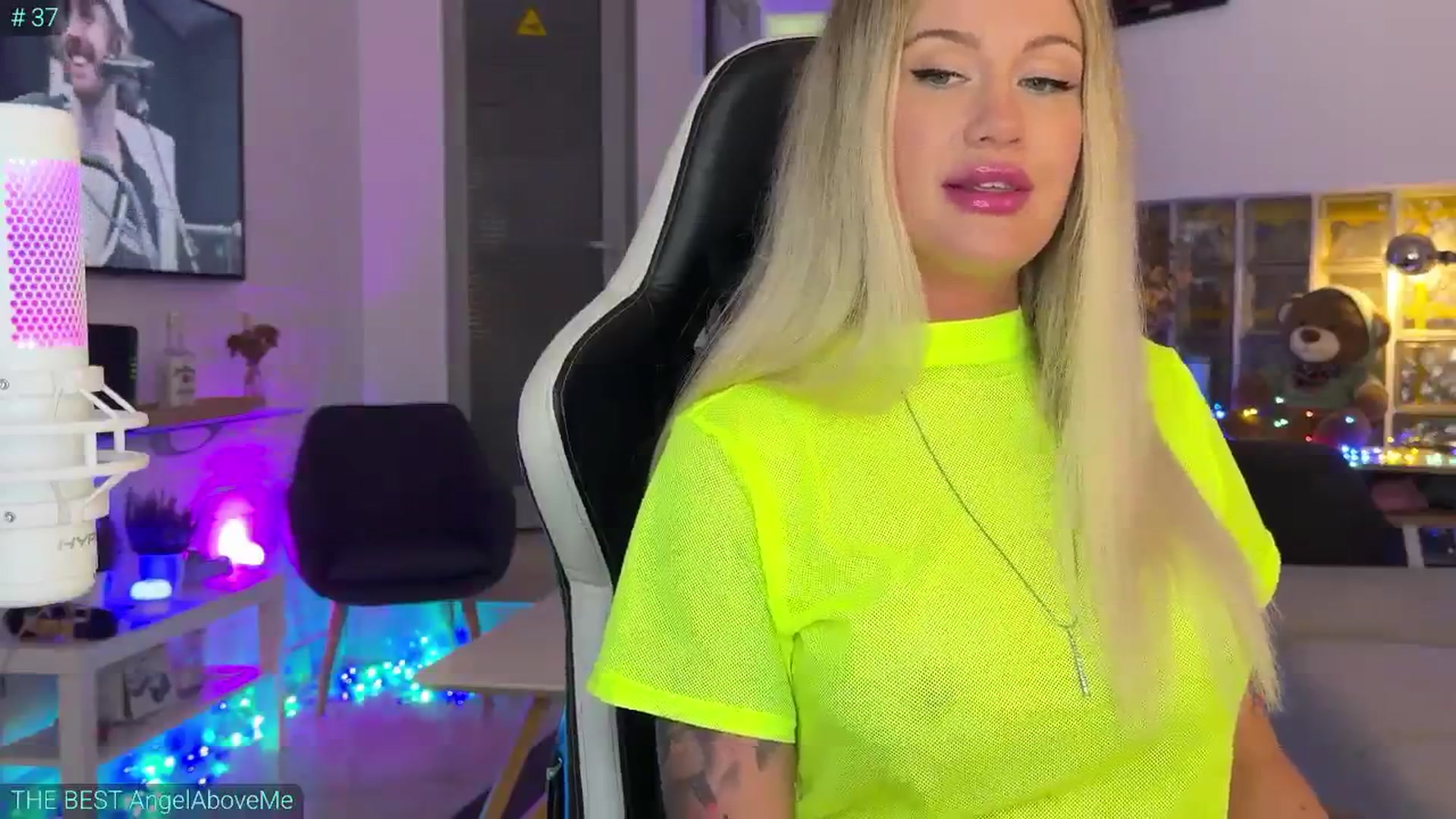 Gallery image thumbnail from AlexiAngel's myfreecams stream on, 07/10/2025, 18:02 image 5 of 20