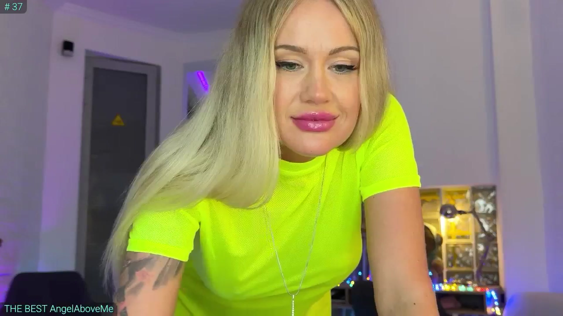 Gallery image thumbnail from AlexiAngel's myfreecams stream on, 07/10/2025, 18:02 image 10 of 20