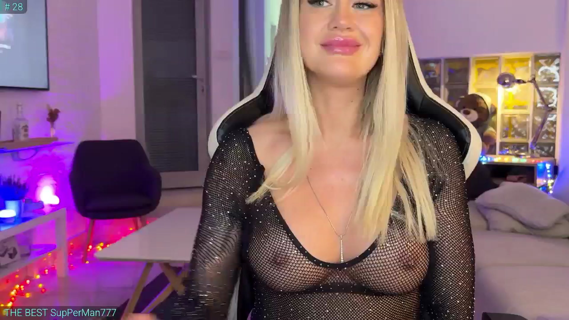 Gallery image thumbnail from AlexiAngel's myfreecams stream on, 07/22/2025, 18:13 image 19 of 20