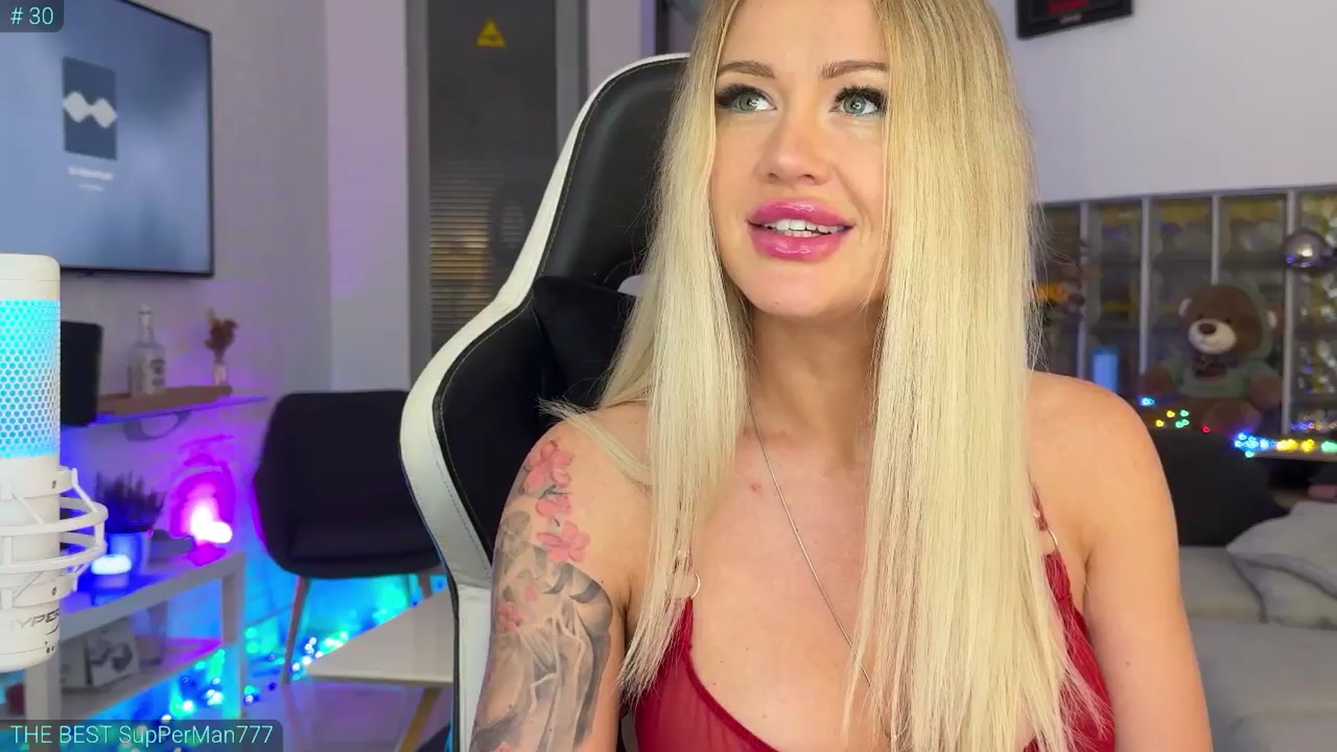 Gallery image thumbnail from AlexiAngel's myfreecams stream on, 07/23/2025, 07:01 image 6 of 20