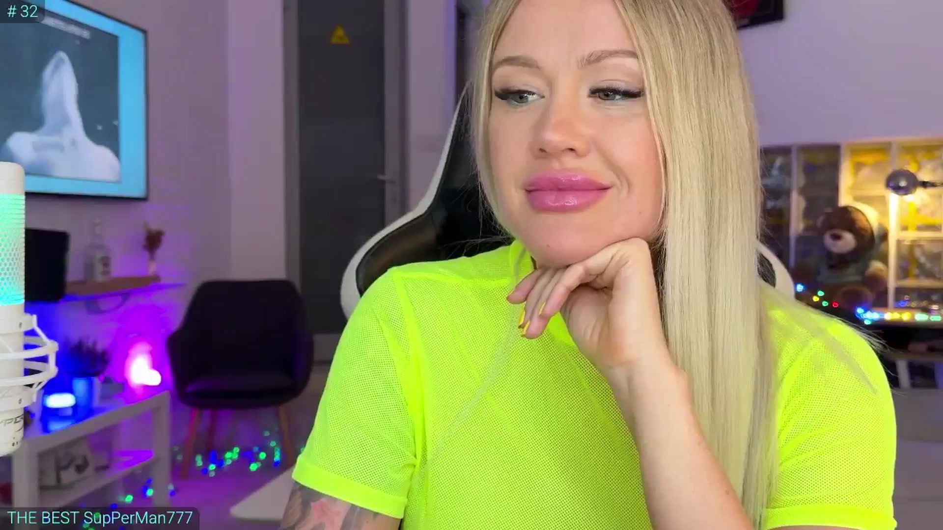 Gallery image thumbnail from AlexiAngel's myfreecams stream on, 07/25/2025, 16:52 image 9 of 20