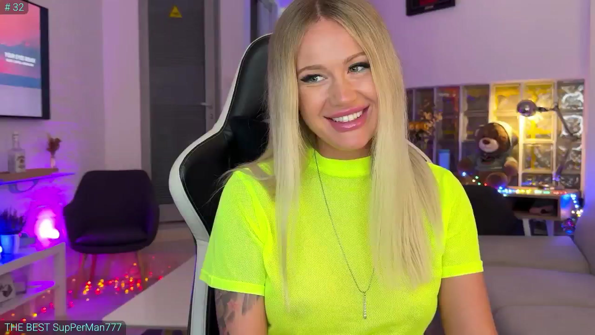 Gallery image thumbnail from AlexiAngel's myfreecams stream on, 07/25/2025, 17:51 image 9 of 20