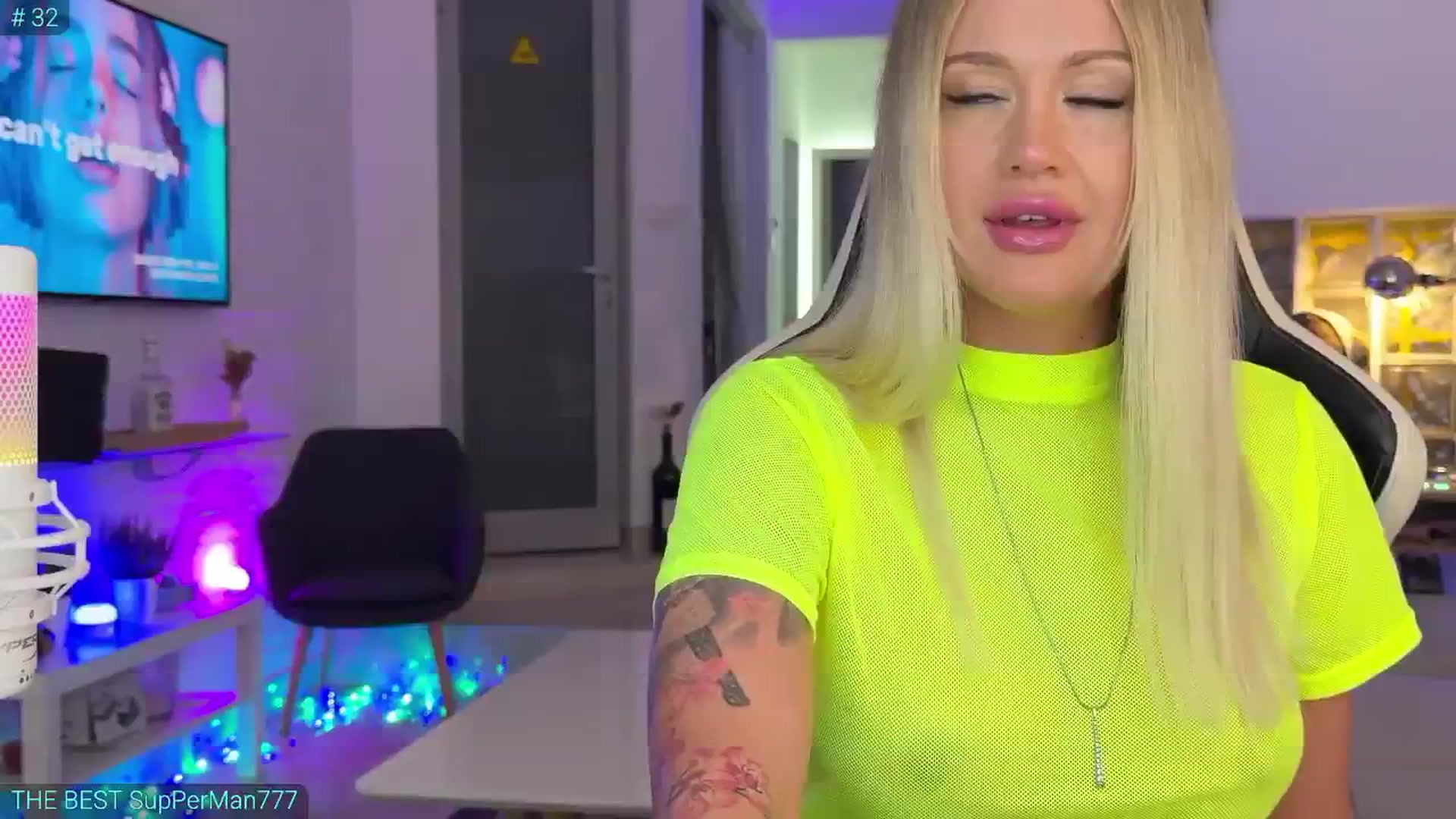 Gallery image thumbnail from AlexiAngel's myfreecams stream on, 07/25/2025, 17:51 image 1 of 20