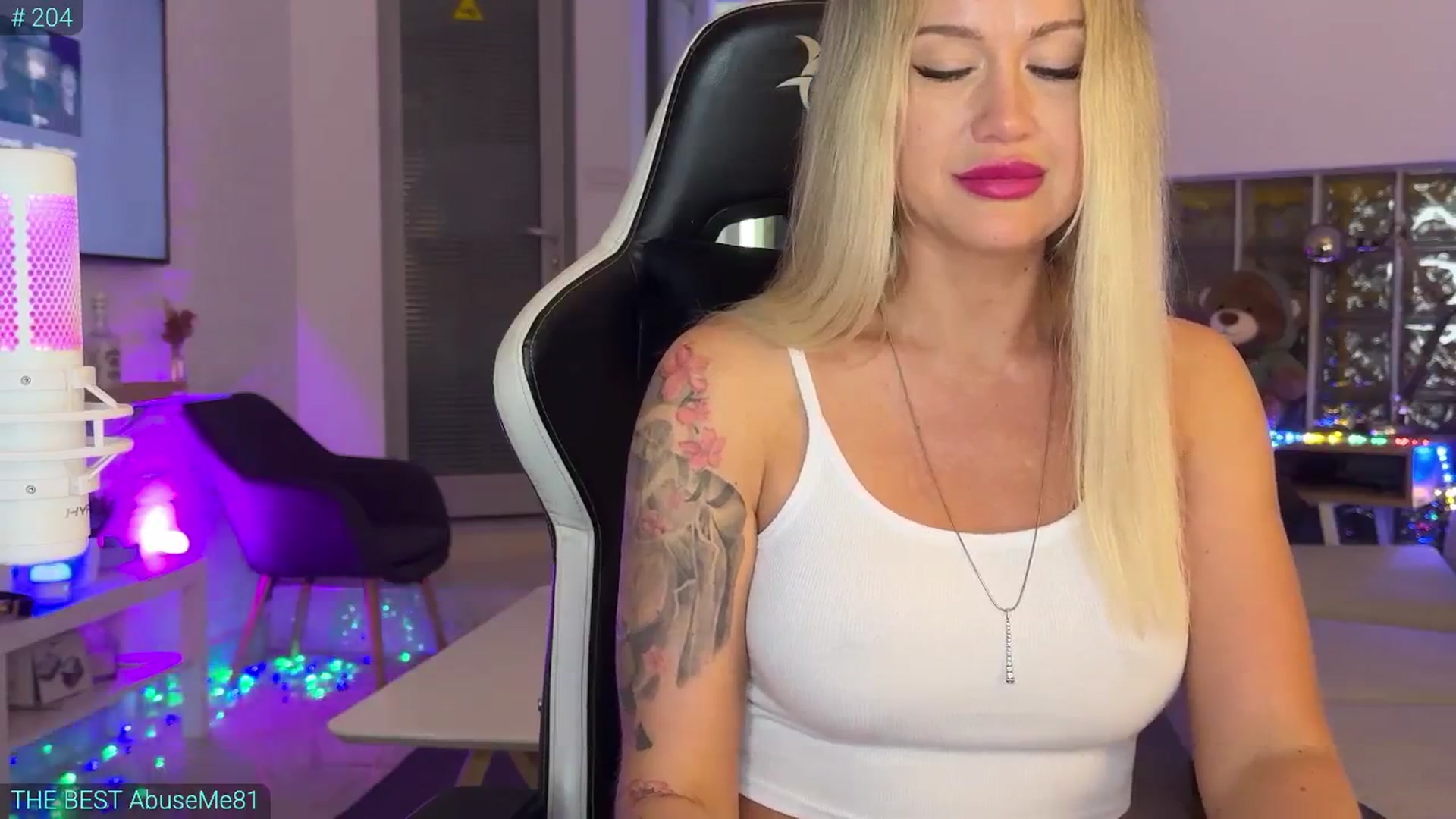 Gallery image thumbnail from AlexiAngel's myfreecams stream on, 08/03/2025, 18:24 image 11 of 20