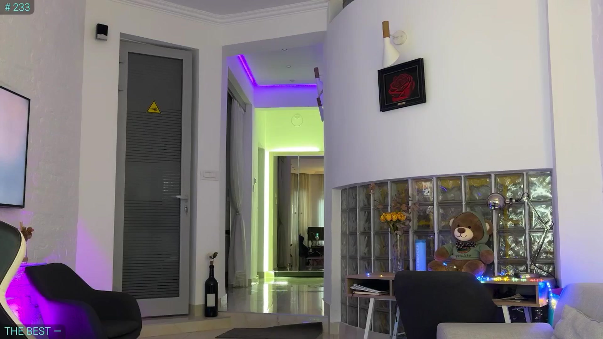 Gallery image thumbnail from AlexiAngel's myfreecams stream on, 08/14/2025, 16:13 image 3 of 20