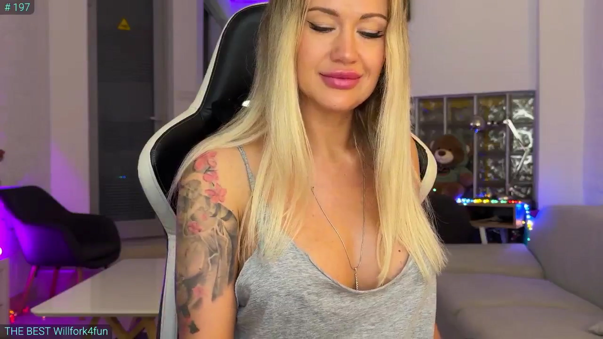 Gallery image thumbnail from AlexiAngel's myfreecams stream on, 08/16/2025, 06:03 image 13 of 20