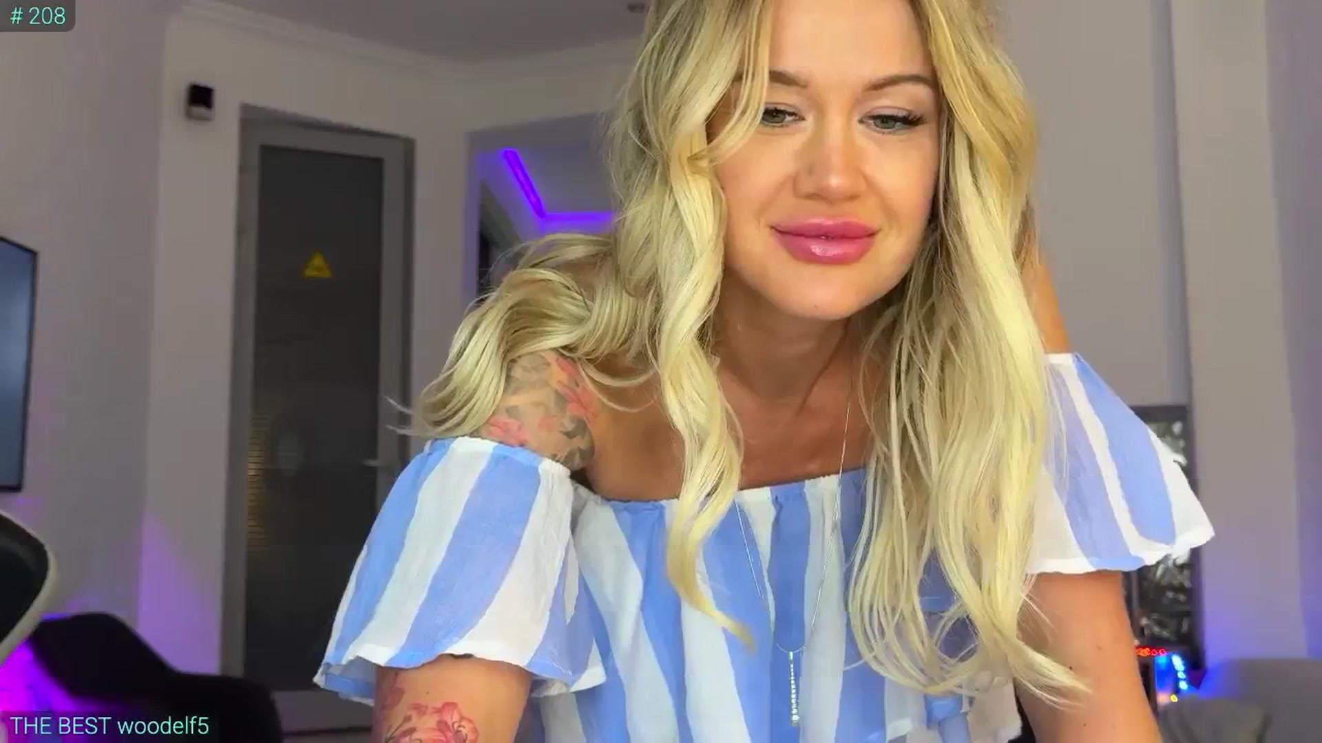 Gallery image thumbnail from AlexiAngel's myfreecams stream on, 08/20/2025, 18:09 image 5 of 20