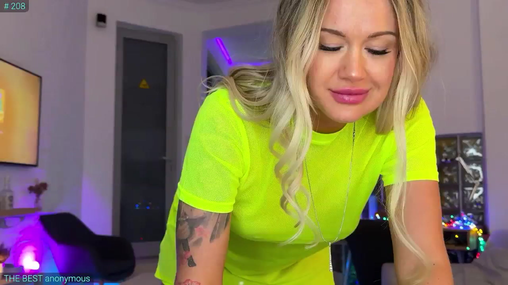 Gallery image thumbnail from AlexiAngel's myfreecams stream on, 08/21/2025, 16:33 image 18 of 20