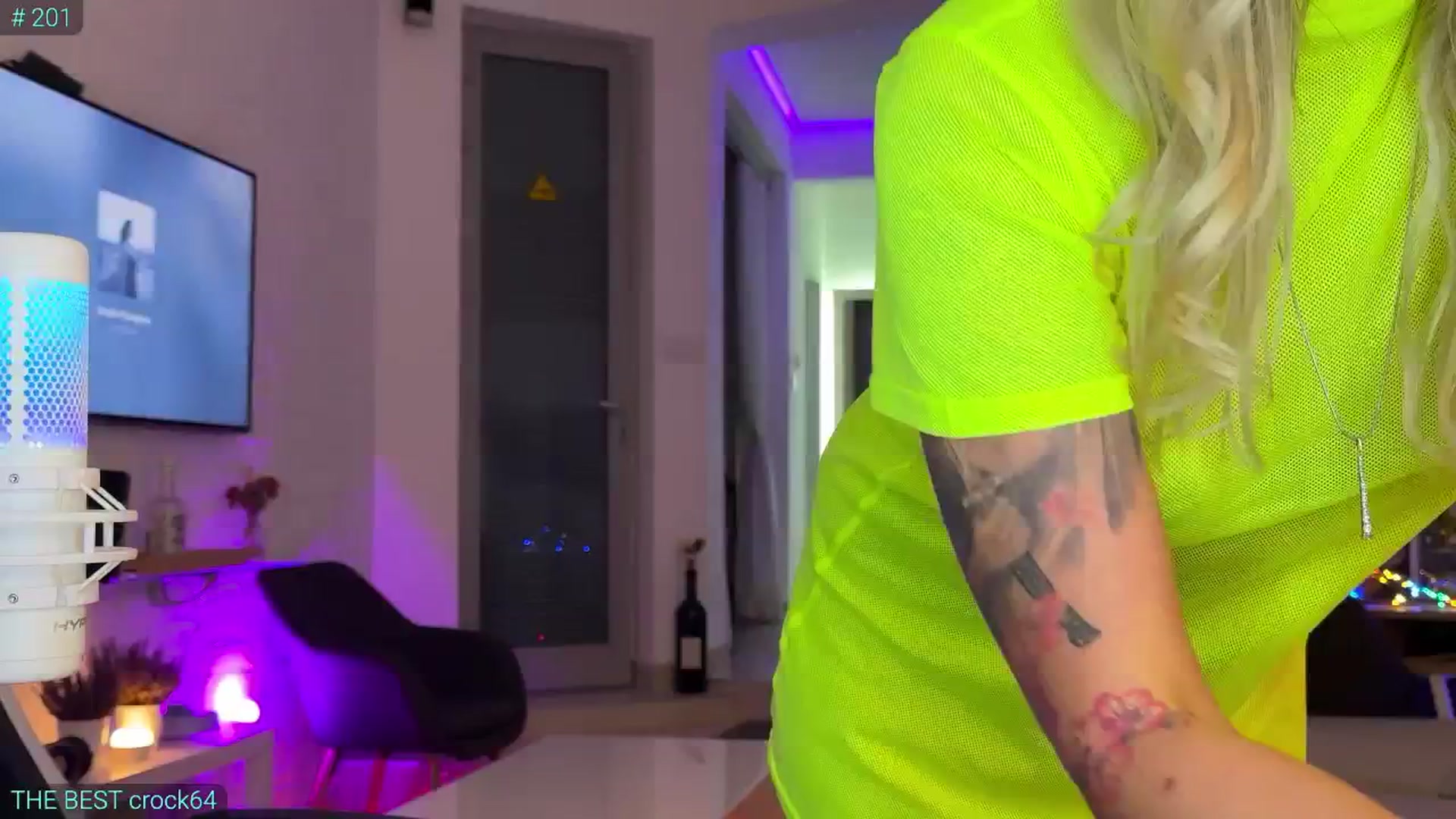 Gallery image thumbnail from AlexiAngel's myfreecams stream on, 08/21/2025, 17:51 image 5 of 20