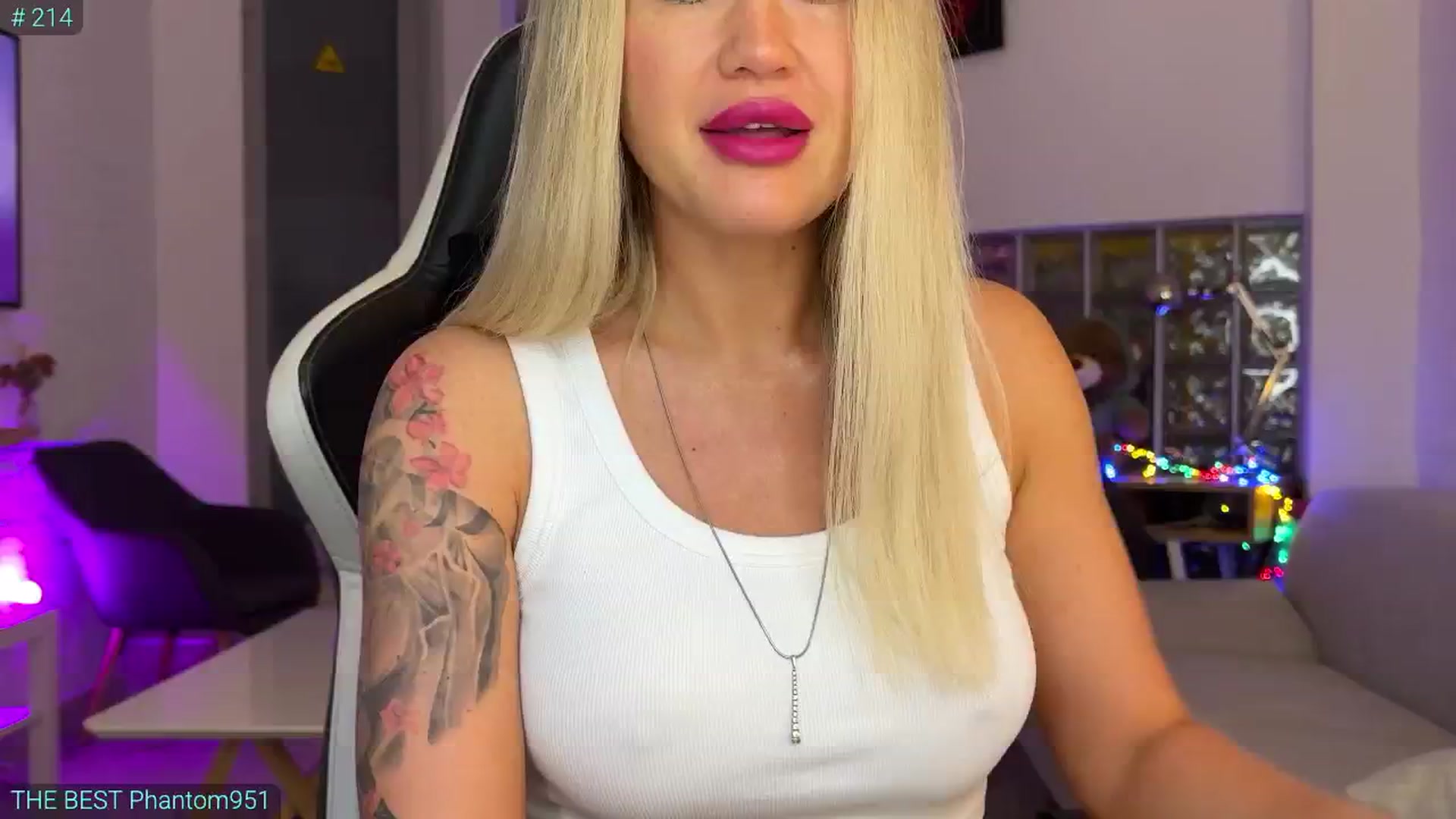 Gallery image thumbnail from AlexiAngel's myfreecams stream on, 08/23/2025, 05:08 image 13 of 20