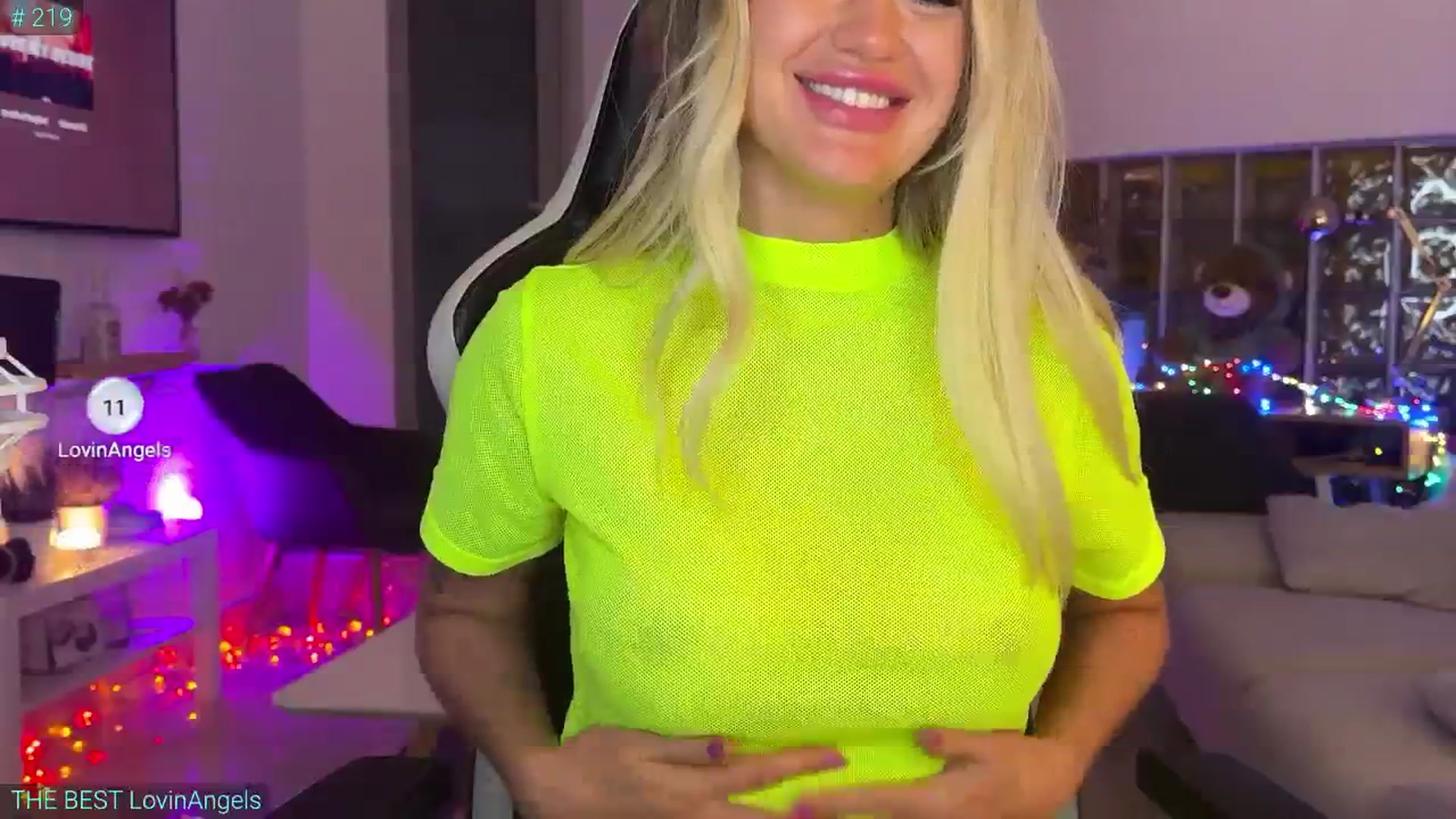 Gallery image thumbnail from AlexiAngel's myfreecams stream on, 08/23/2025, 18:32 image 11 of 20