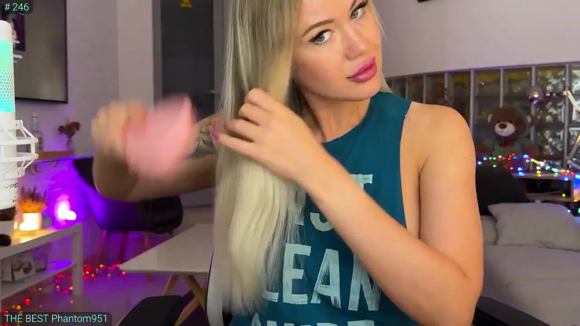 Gallery image thumbnail from AlexiAngel's myfreecams stream on, 08/30/2025, 07:11 image 1 of 20