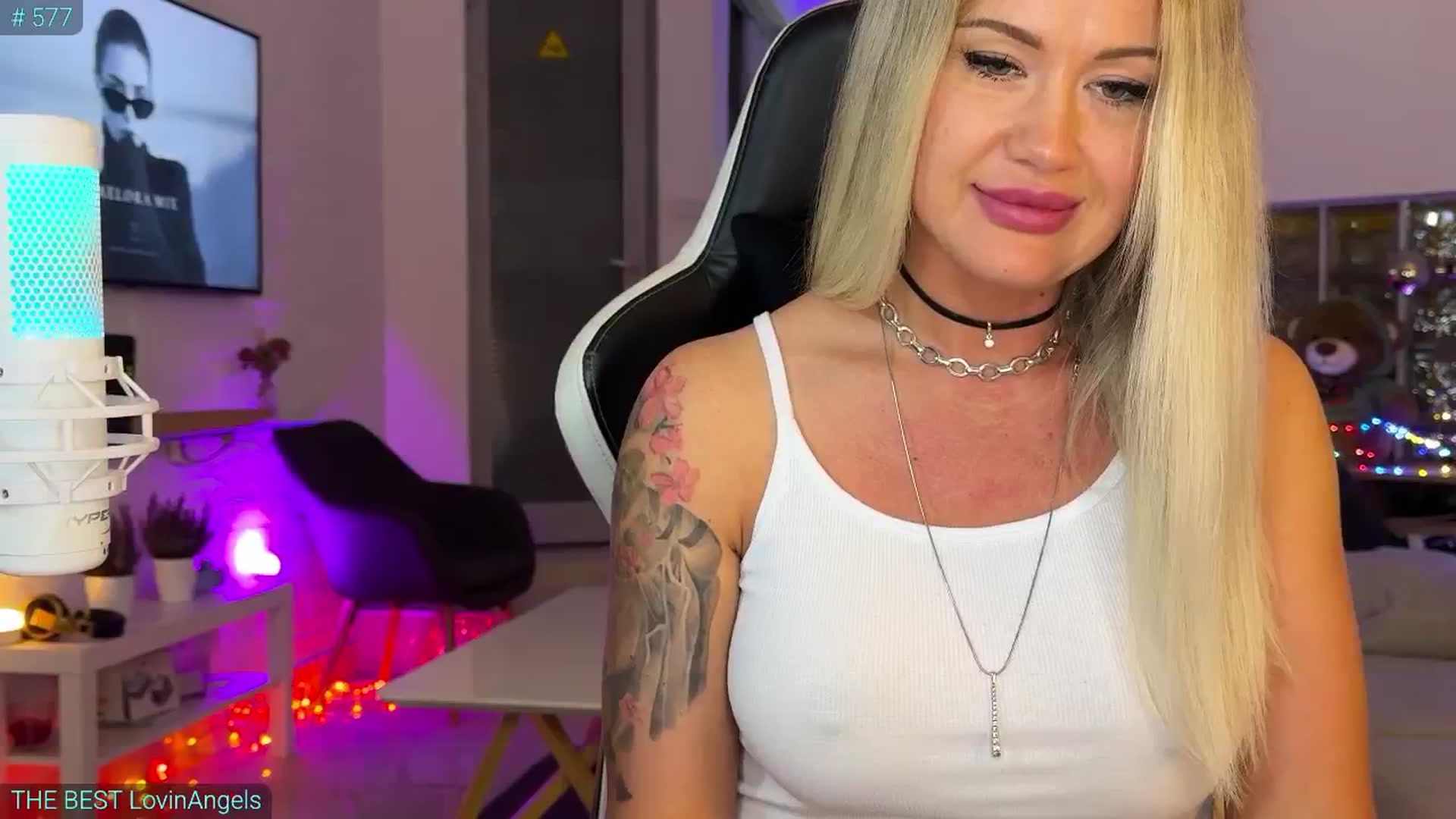 Gallery image thumbnail from AlexiAngel's myfreecams stream on, 09/02/2025, 18:20 image 18 of 20