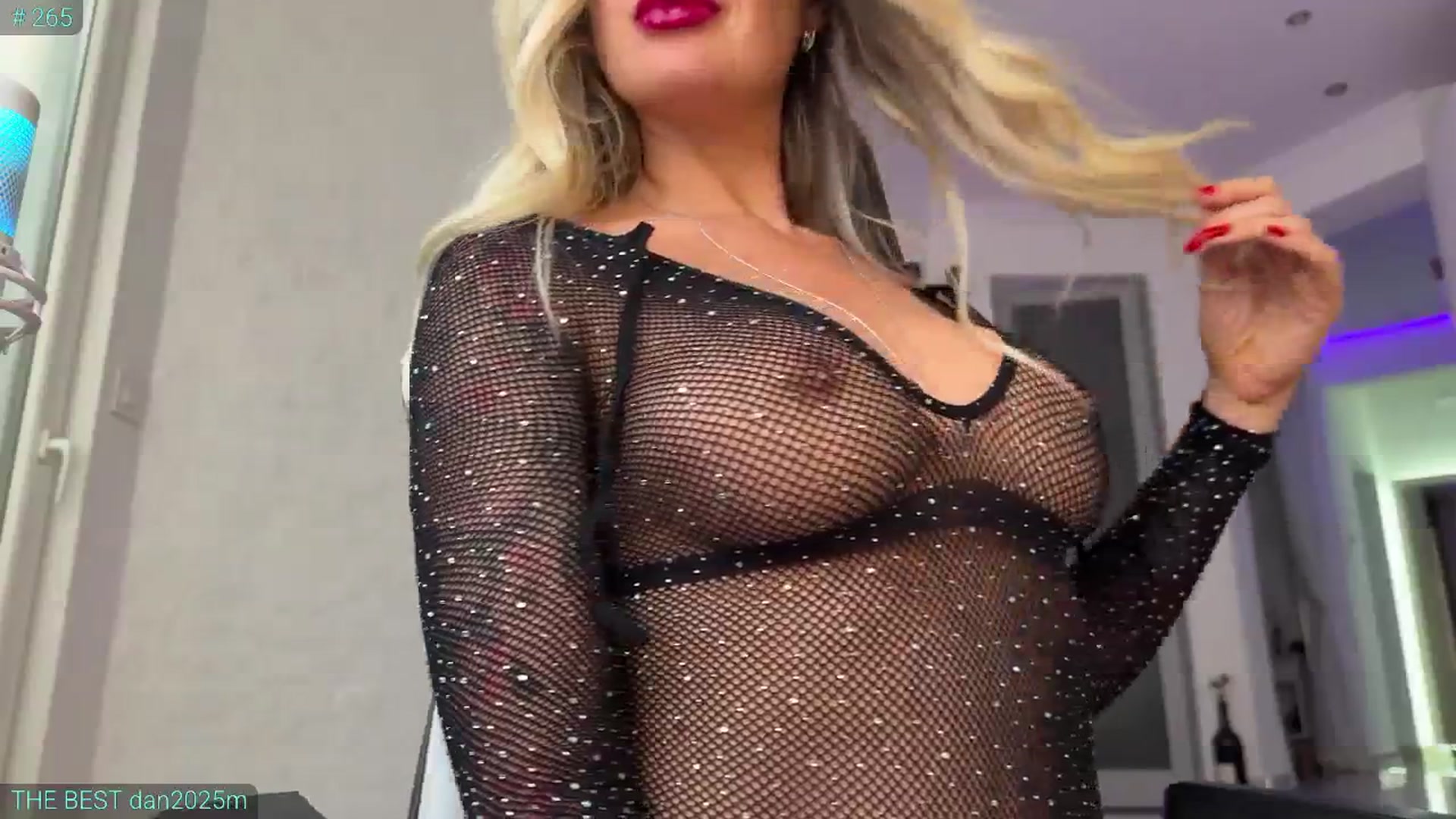 Gallery image thumbnail from AlexiAngel's myfreecams stream on, 09/14/2025, 06:59 image 8 of 20