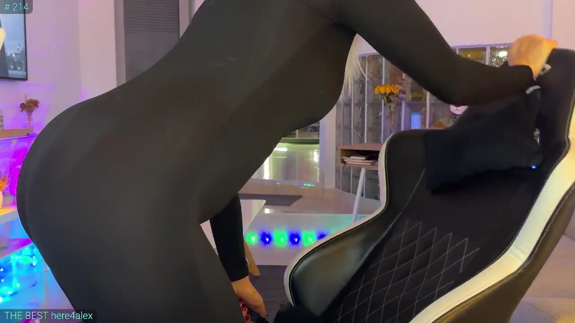 Gallery image thumbnail from AlexiAngel's myfreecams stream on, 09/26/2025, 17:48 image 4 of 20