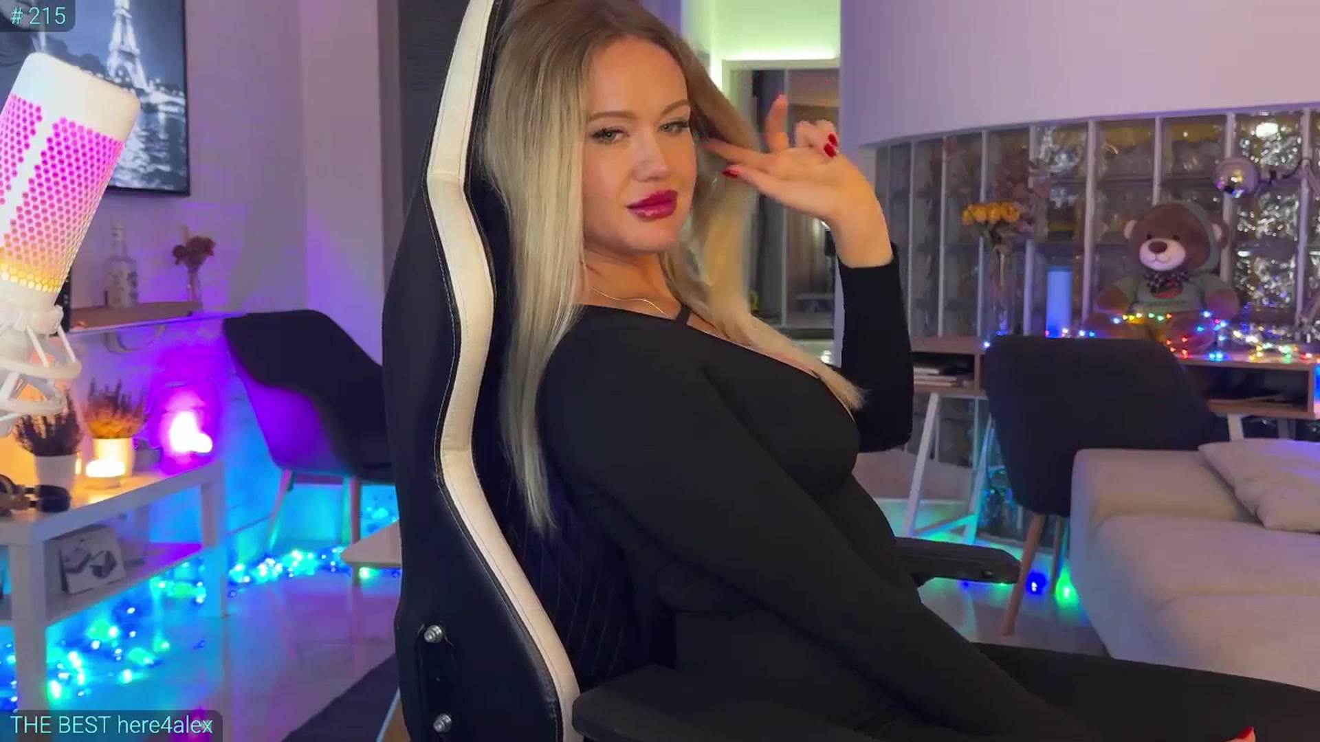 Gallery image thumbnail from AlexiAngel's myfreecams stream on, 09/26/2025, 17:58 image 10 of 20