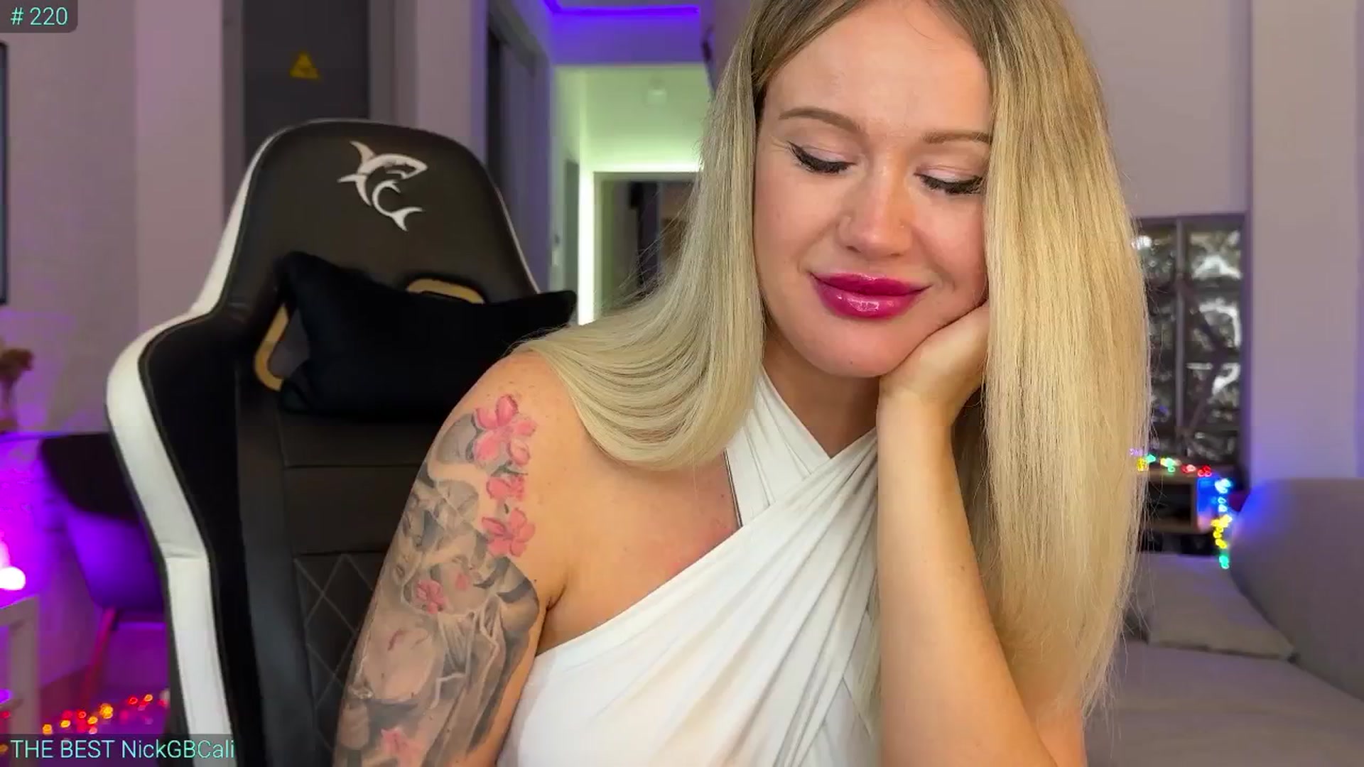 Gallery image thumbnail from AlexiAngel's myfreecams stream on, 09/29/2025, 07:01 image 14 of 20