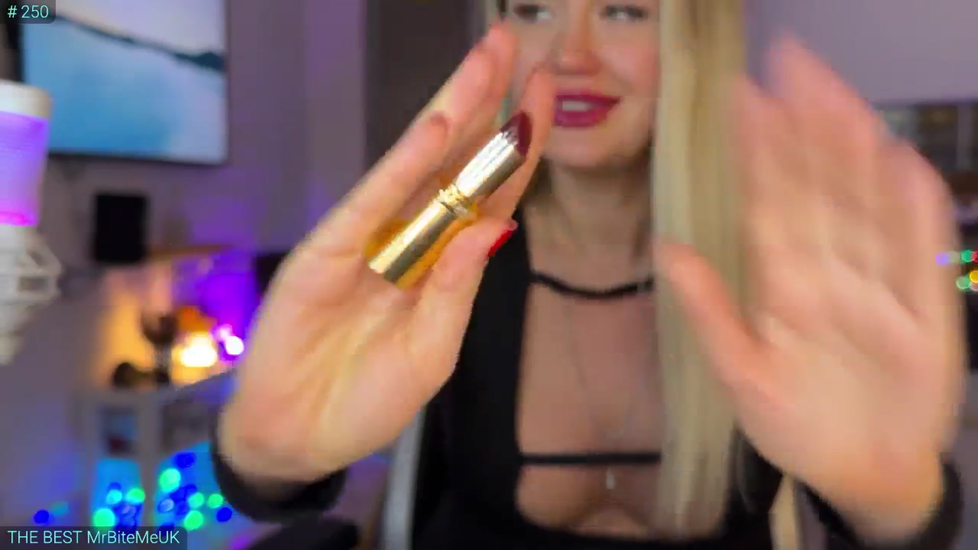 Gallery image thumbnail from AlexiAngel's myfreecams stream on, 10/10/2025, 17:50 image 10 of 20