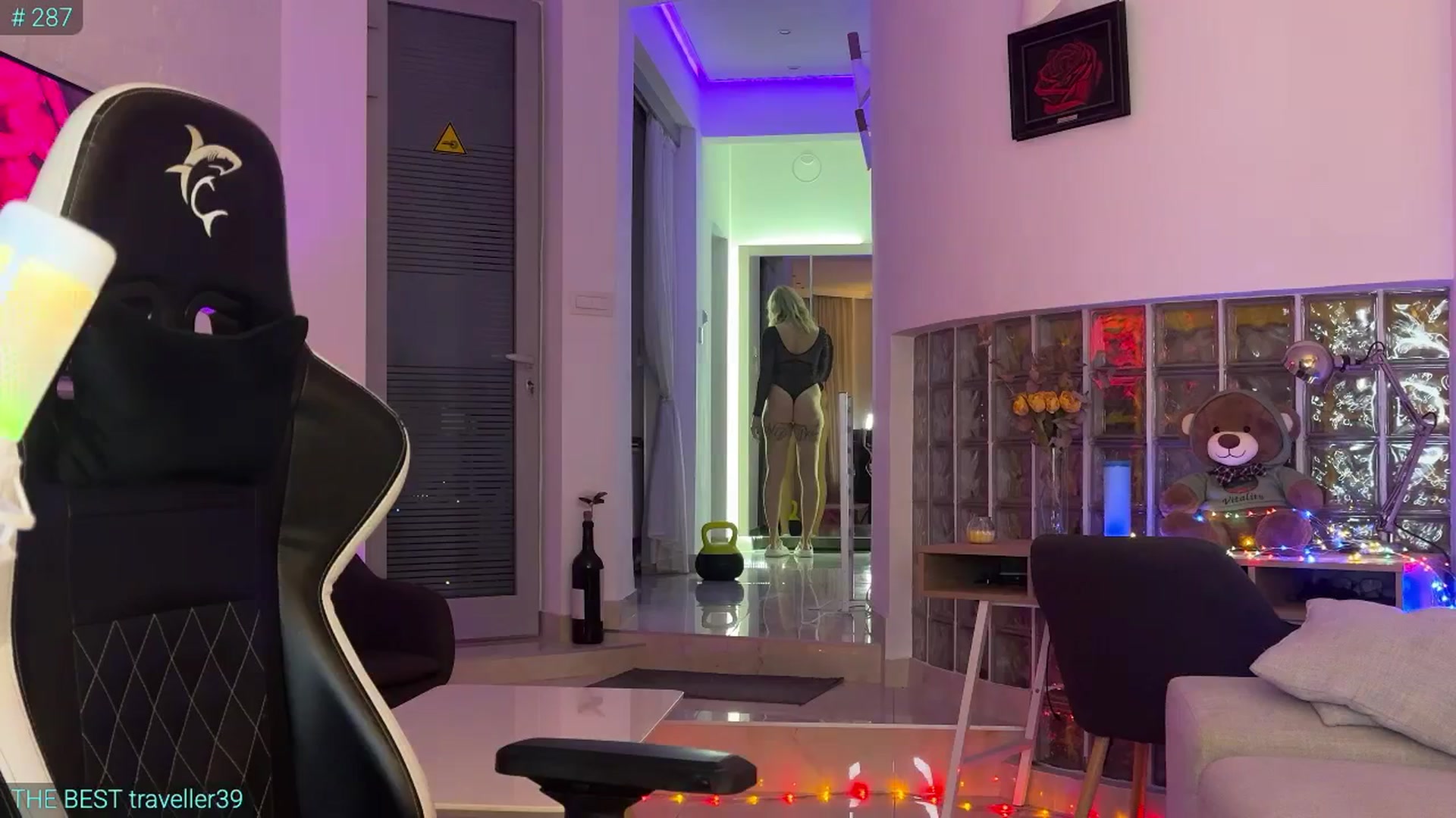 Gallery image thumbnail from AlexiAngel's myfreecams stream on, 10/25/2025, 16:26 image 19 of 20