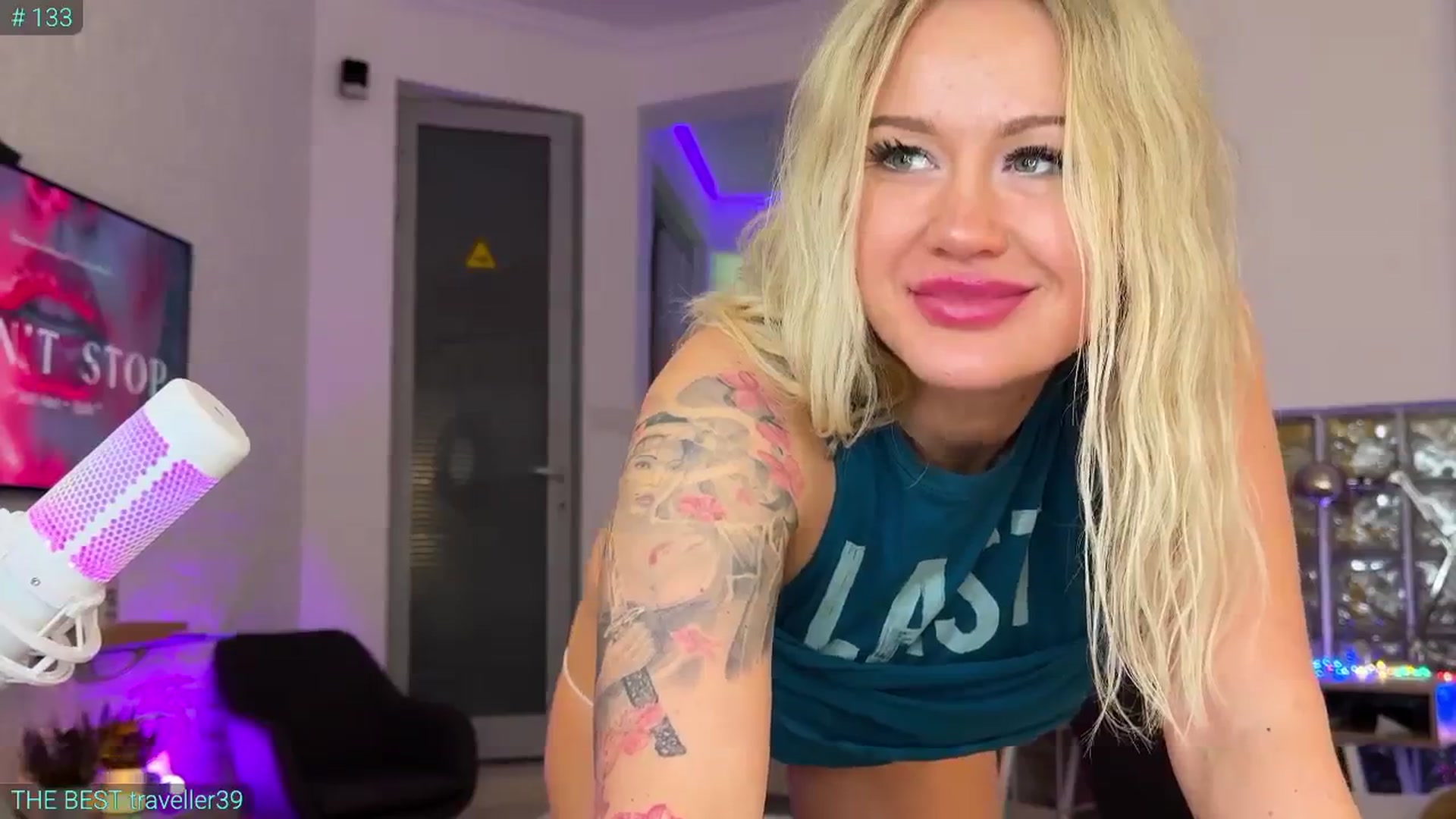 Gallery image thumbnail from AlexiAngel's myfreecams stream on, 11/02/2025, 07:54 image 13 of 20