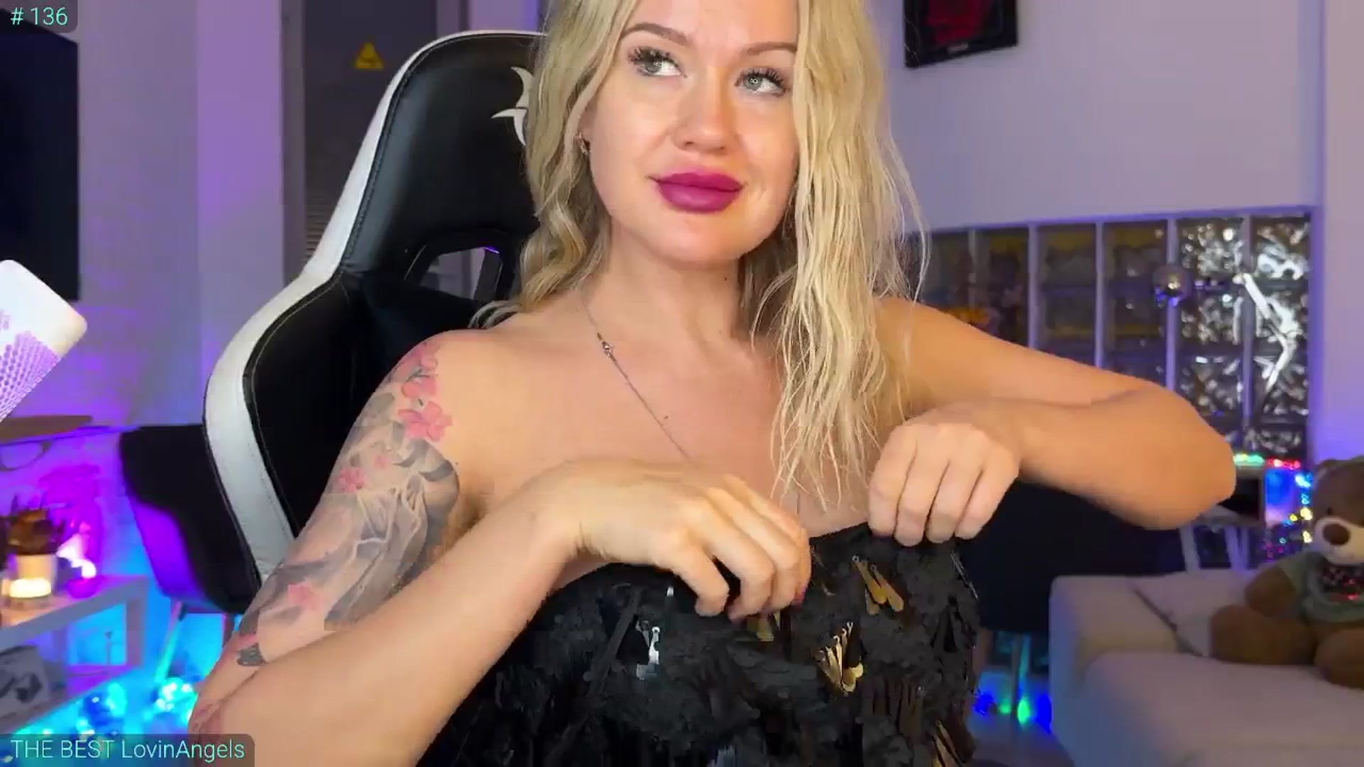 Gallery image thumbnail from AlexiAngel's myfreecams stream on, 11/02/2025, 18:41 image 14 of 20