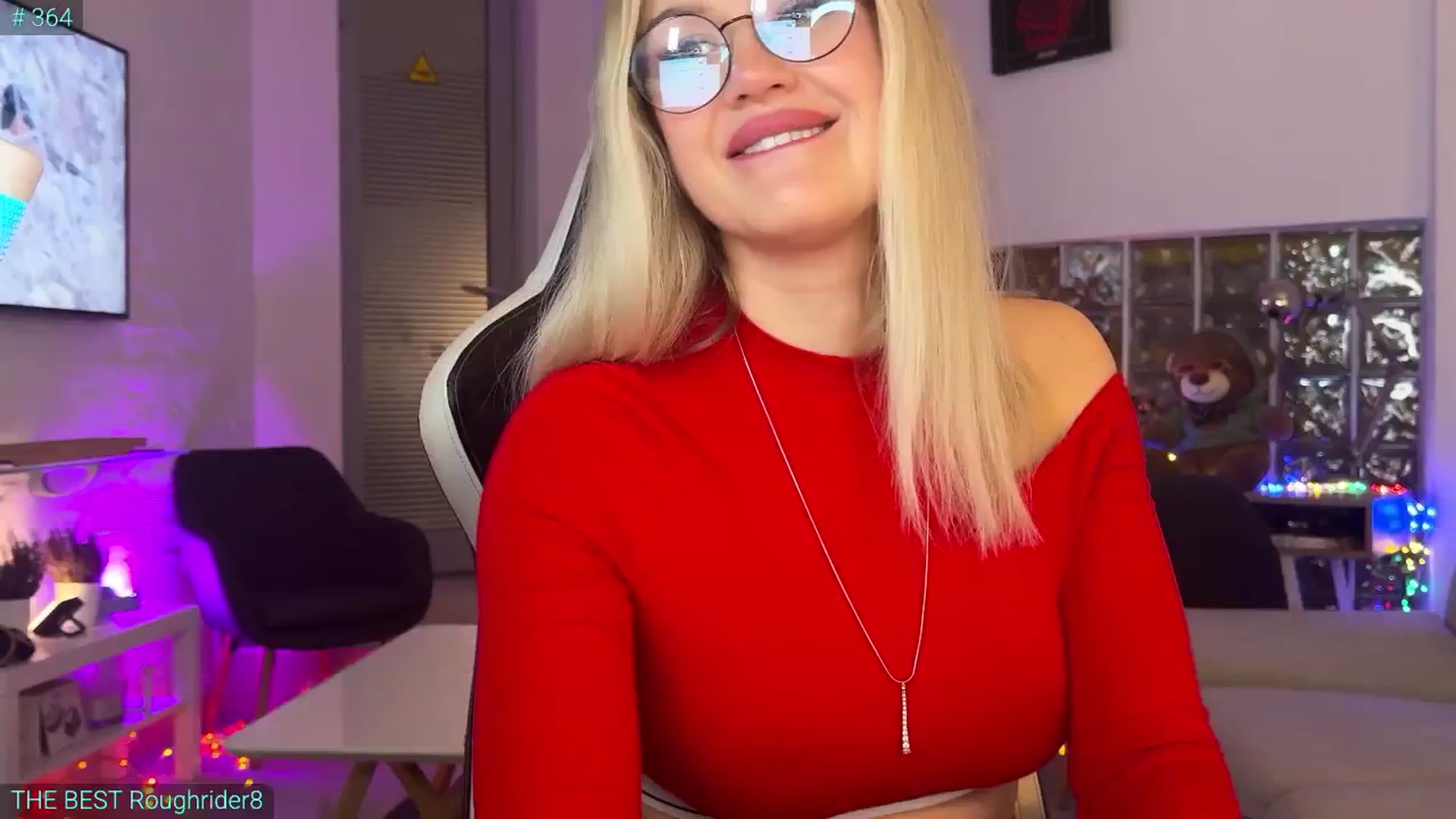 Gallery image thumbnail from AlexiAngel's myfreecams stream on, 12/22/2025, 08:16 image 9 of 20