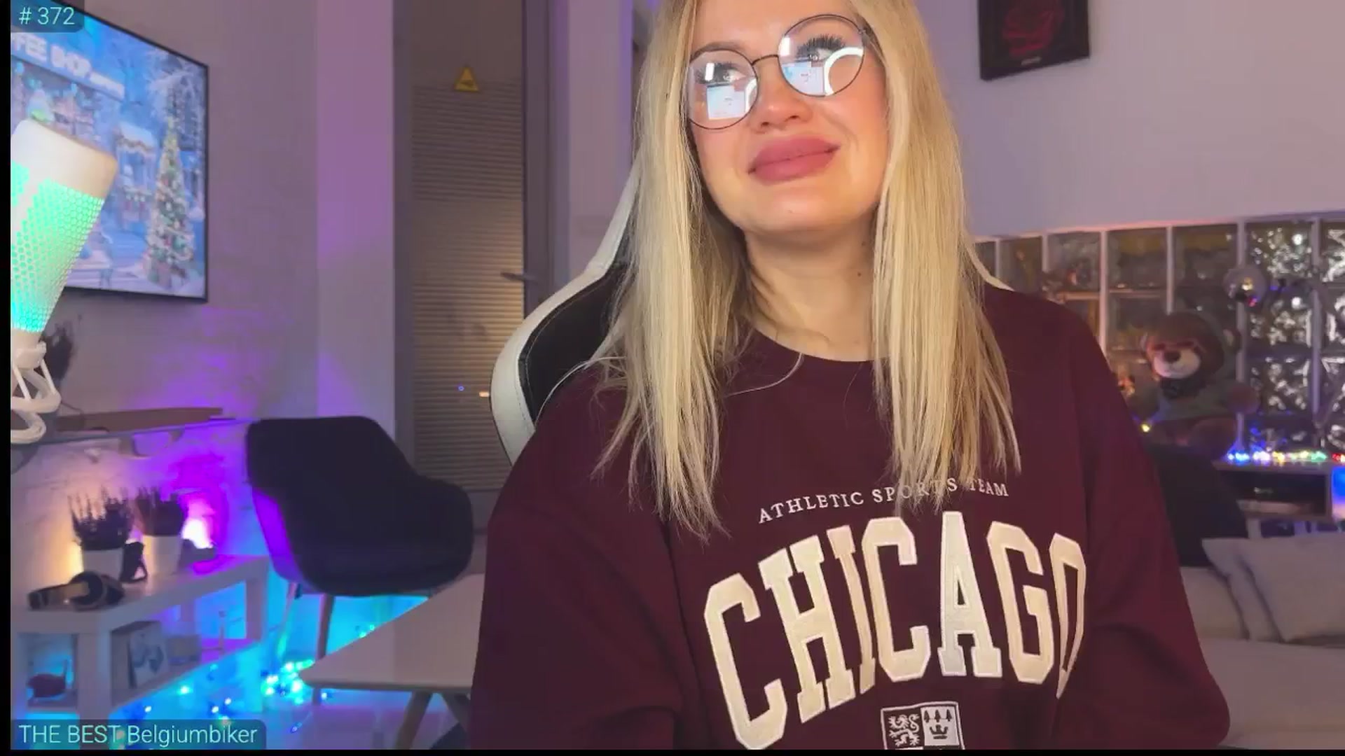 Gallery image thumbnail from AlexiAngel's myfreecams stream on, 12/23/2025, 19:01 image 1 of 20