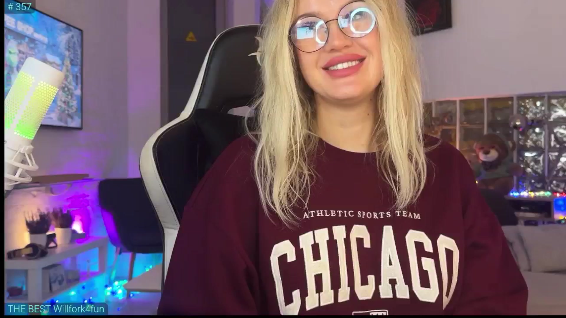 Gallery image thumbnail from AlexiAngel's myfreecams stream on, 12/24/2025, 08:11 image 18 of 20