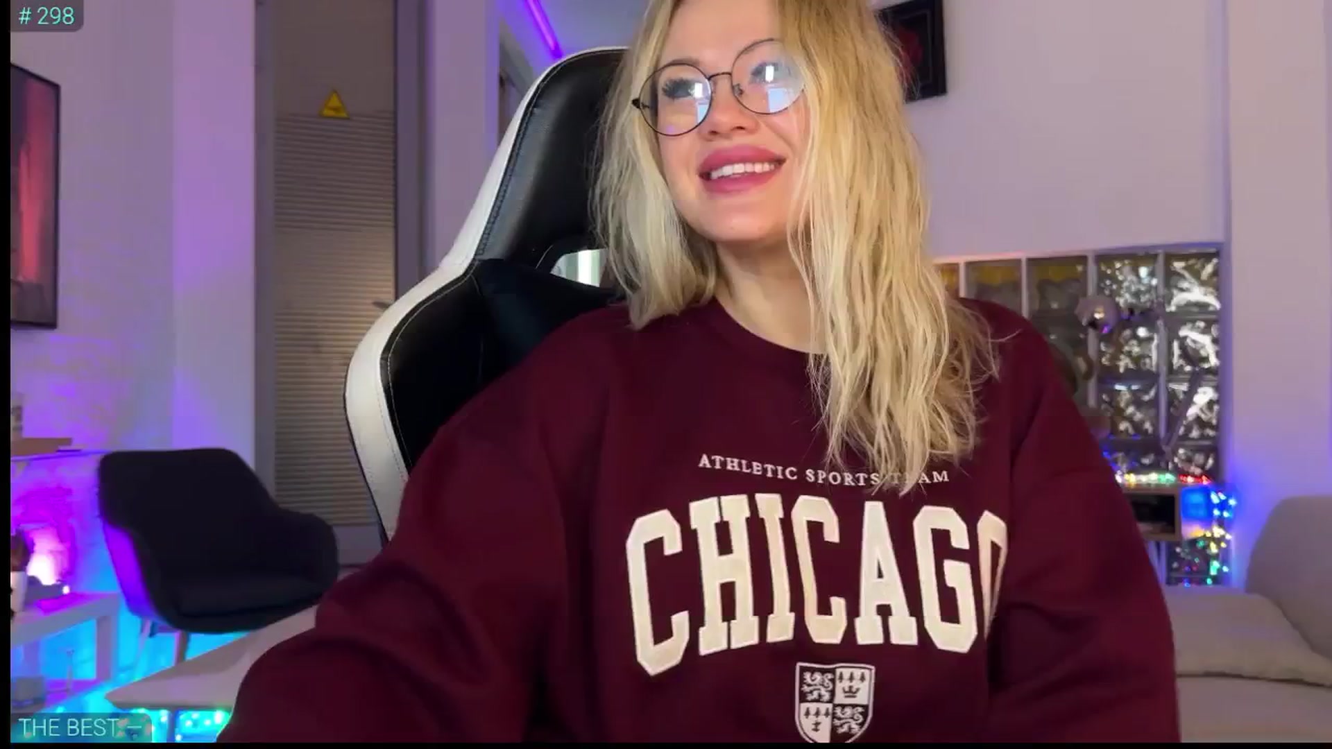 Gallery image thumbnail from AlexiAngel's myfreecams stream on, 12/27/2025, 08:38 image 2 of 20