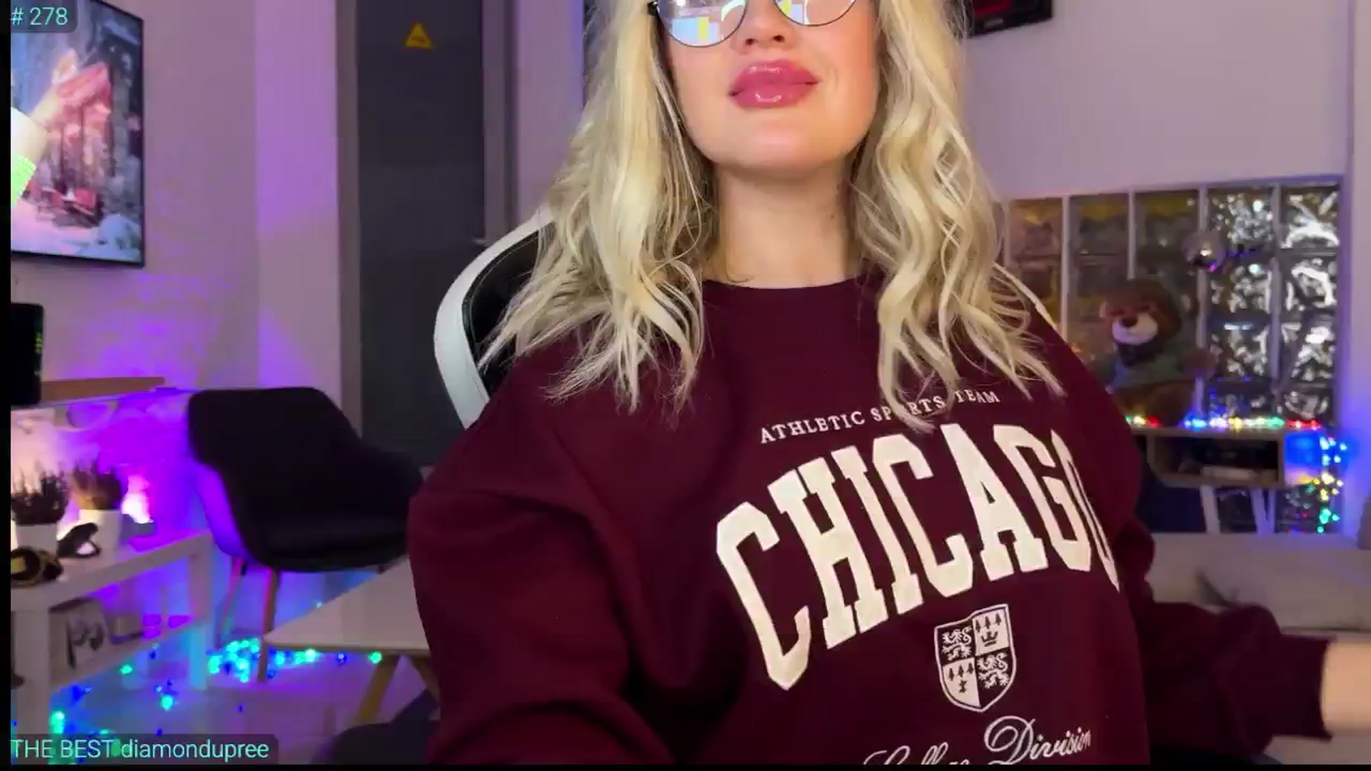 Gallery image thumbnail from AlexiAngel's myfreecams stream on, 12/28/2025, 18:37 image 14 of 20