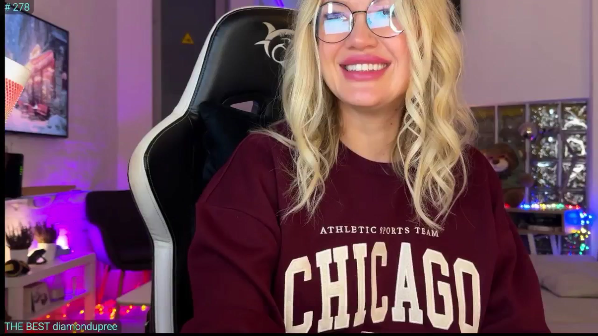 Gallery image thumbnail from AlexiAngel's myfreecams stream on, 12/28/2025, 18:37 image 2 of 20