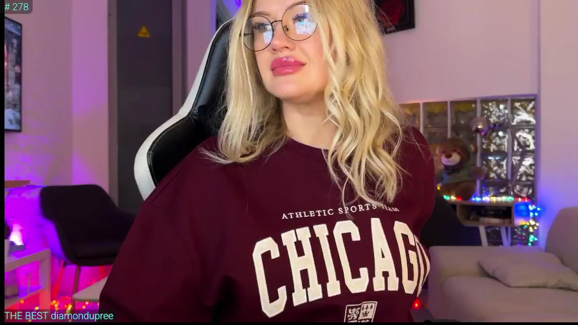 Gallery image thumbnail from AlexiAngel's myfreecams stream on, 12/28/2025, 19:54 image 2 of 20