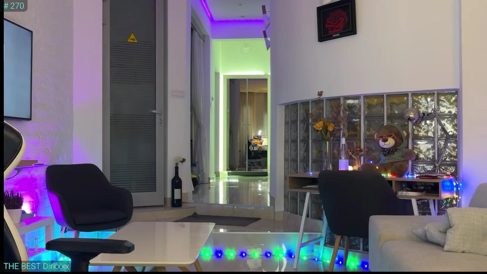 Gallery image thumbnail from AlexiAngel's myfreecams stream on, 12/30/2025, 08:16 image 14 of 20