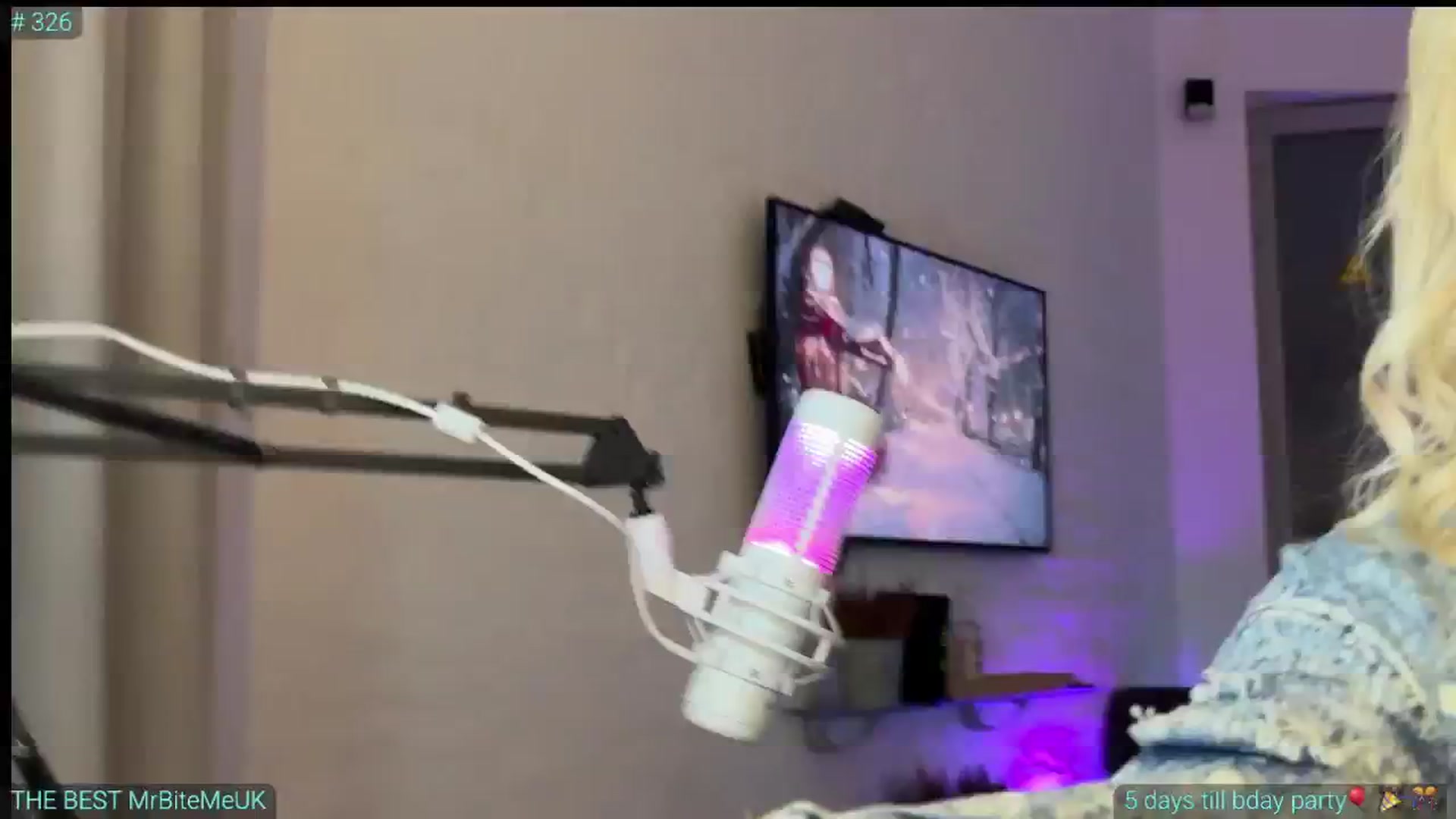 Gallery image thumbnail from AlexiAngel's myfreecams stream on, 01/03/2026, 16:56 image 15 of 20