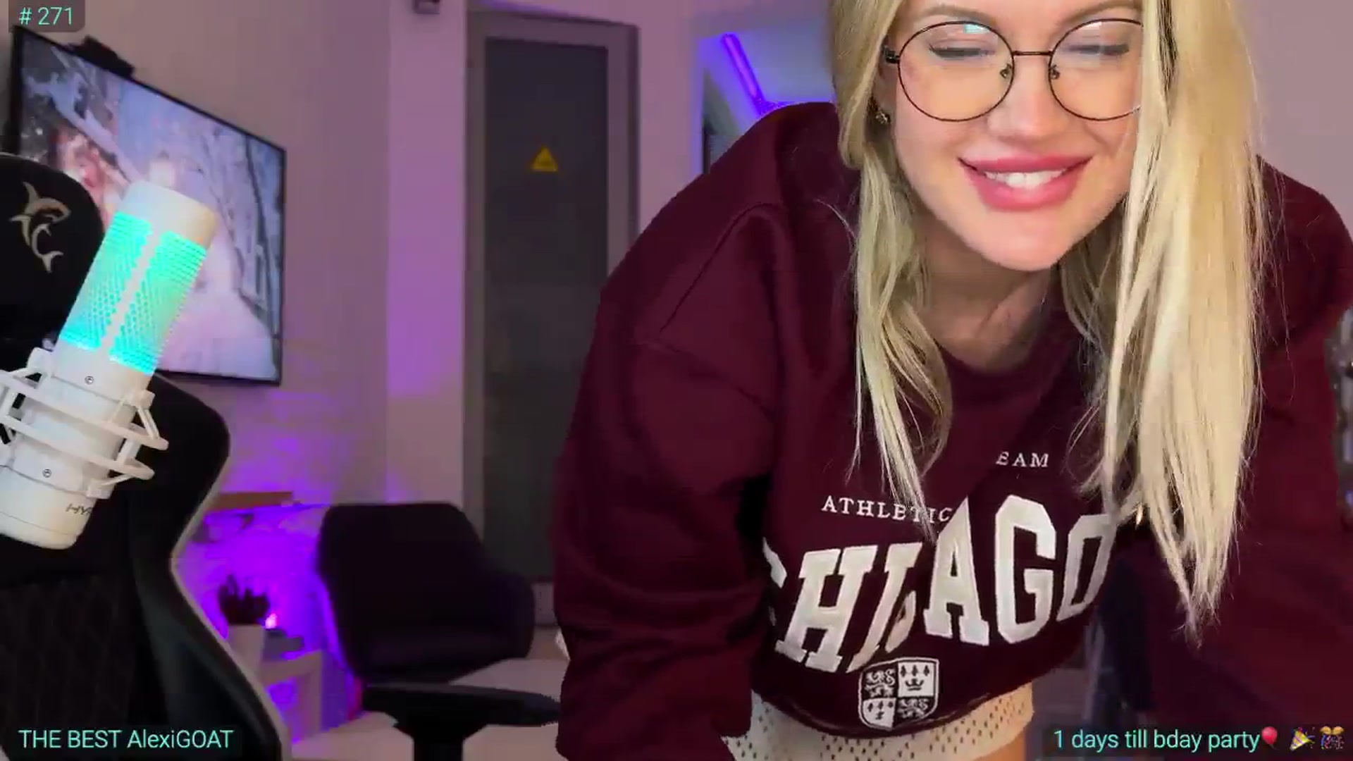 Gallery image thumbnail from AlexiAngel's myfreecams stream on, 01/07/2026, 19:40 image 4 of 20