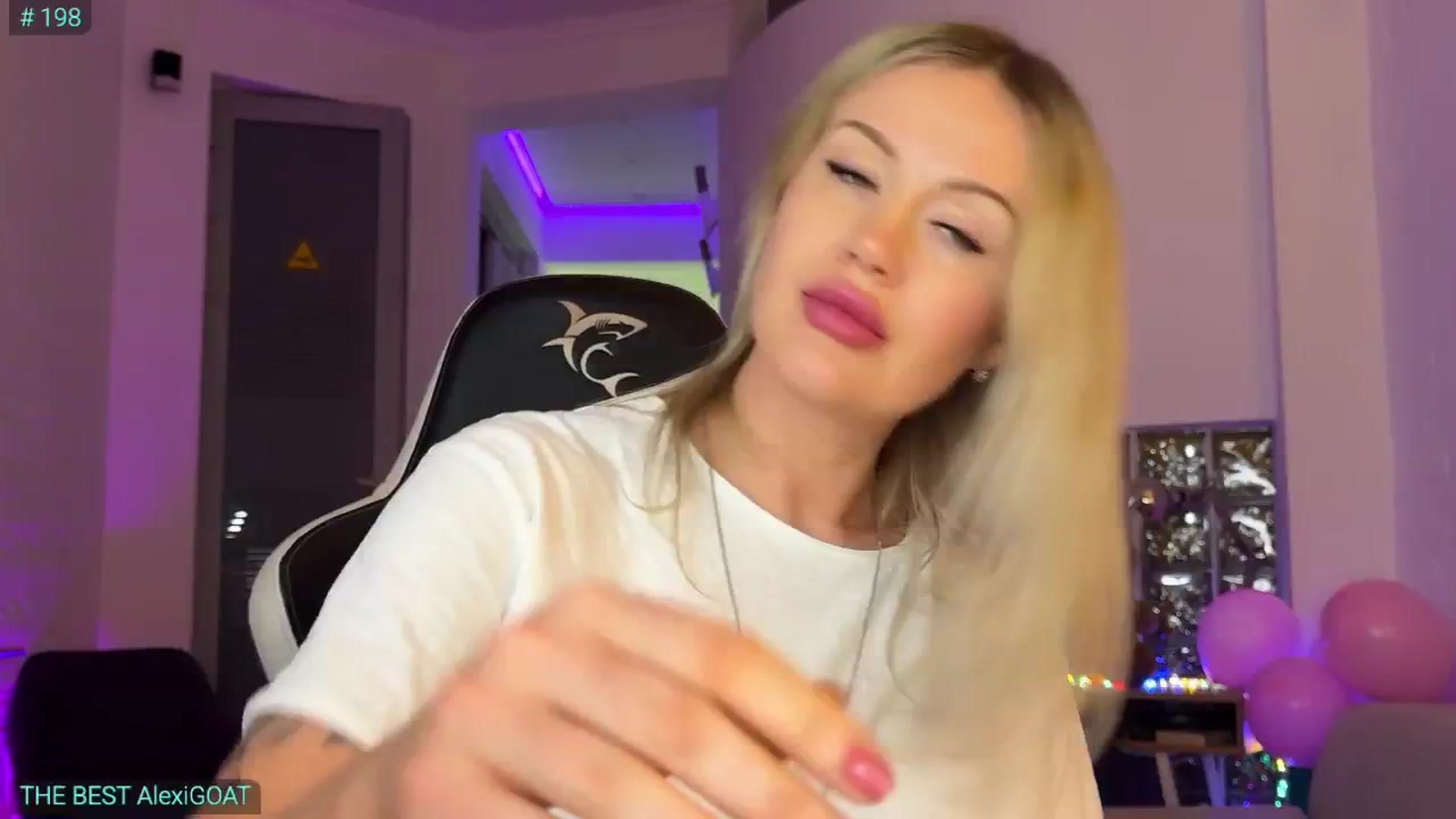 Gallery image thumbnail from AlexiAngel's myfreecams stream on, 01/15/2026, 18:21 image 17 of 20